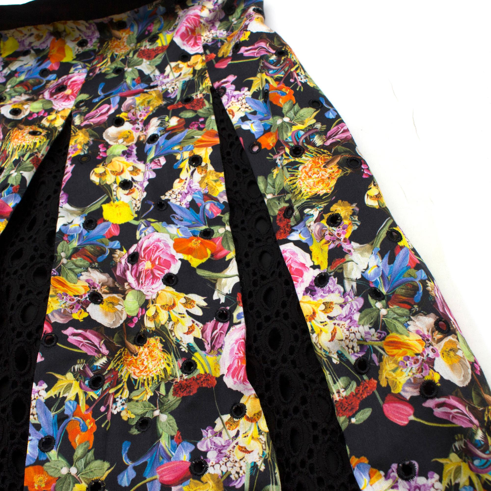 Women's Mary Katrantzou Warley Floral Crochet Pleated Midi Skirt US 6 For Sale