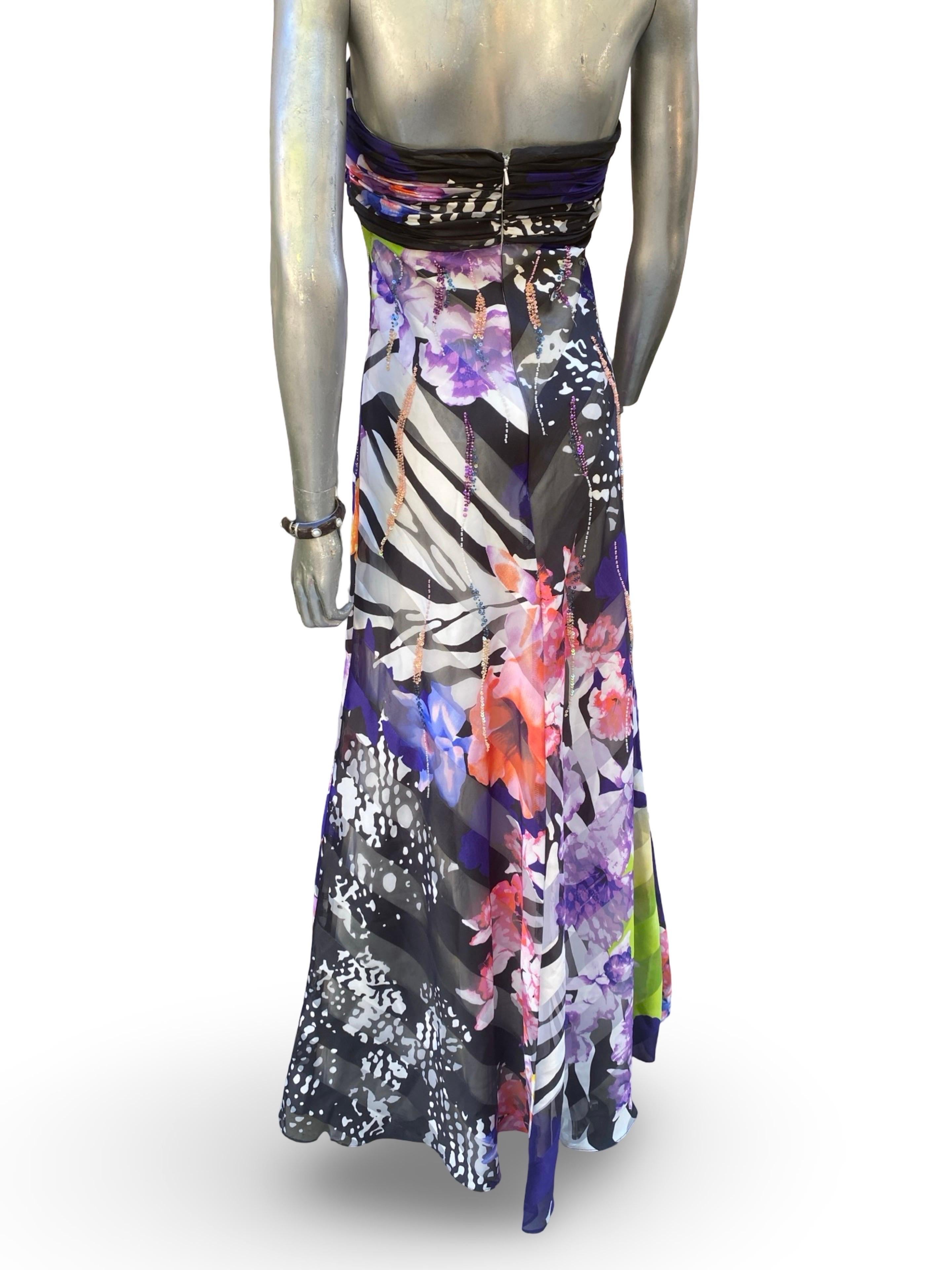 I.L.A. Couture Beaded Floral Ruched  Robe longue sans bretelles Taille 8 en vente 11