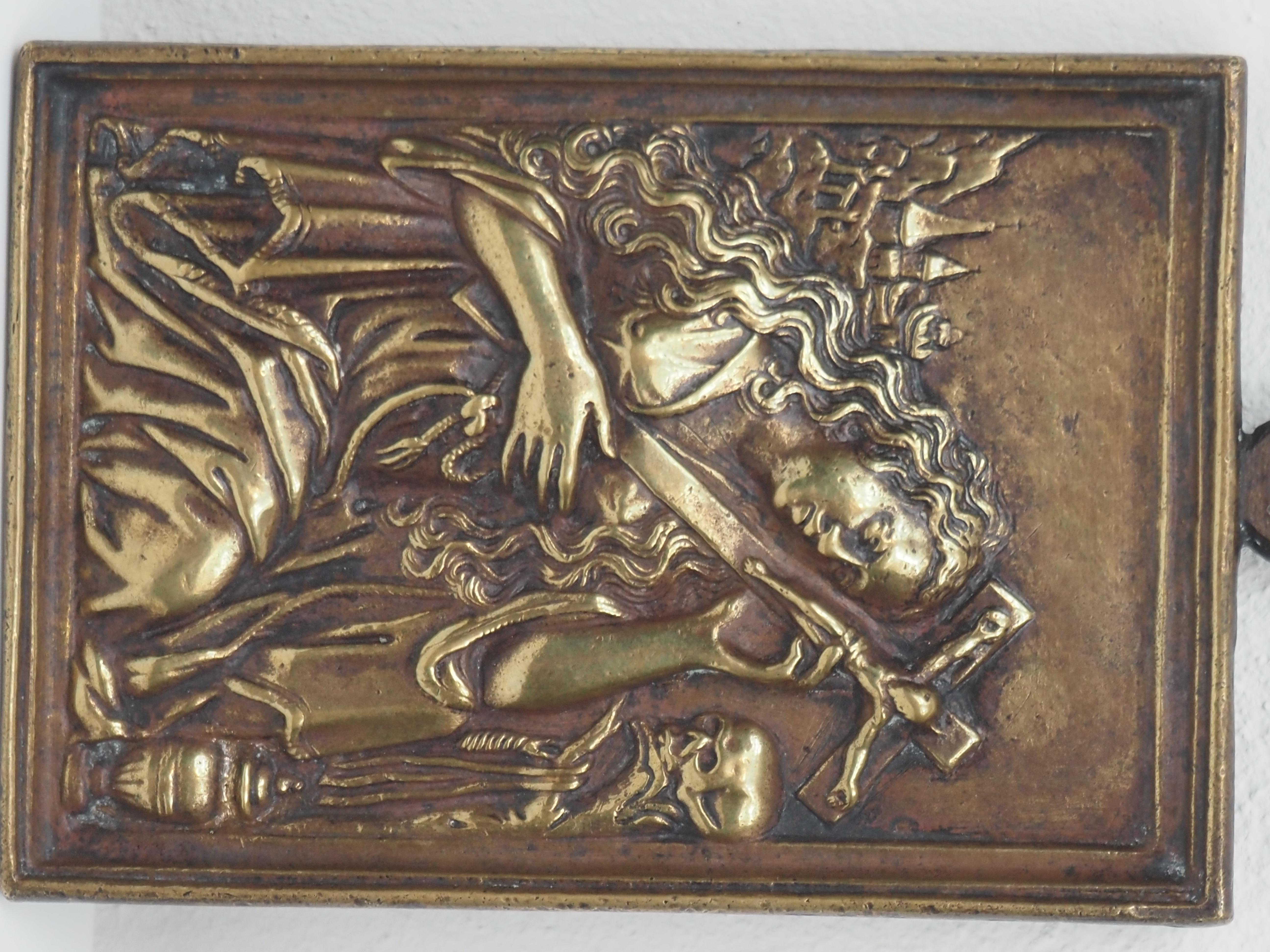 Mary Magdalene in Penitence, Cast bronze relief, 16th/17th century Bon état - En vente à Gorssel, GE