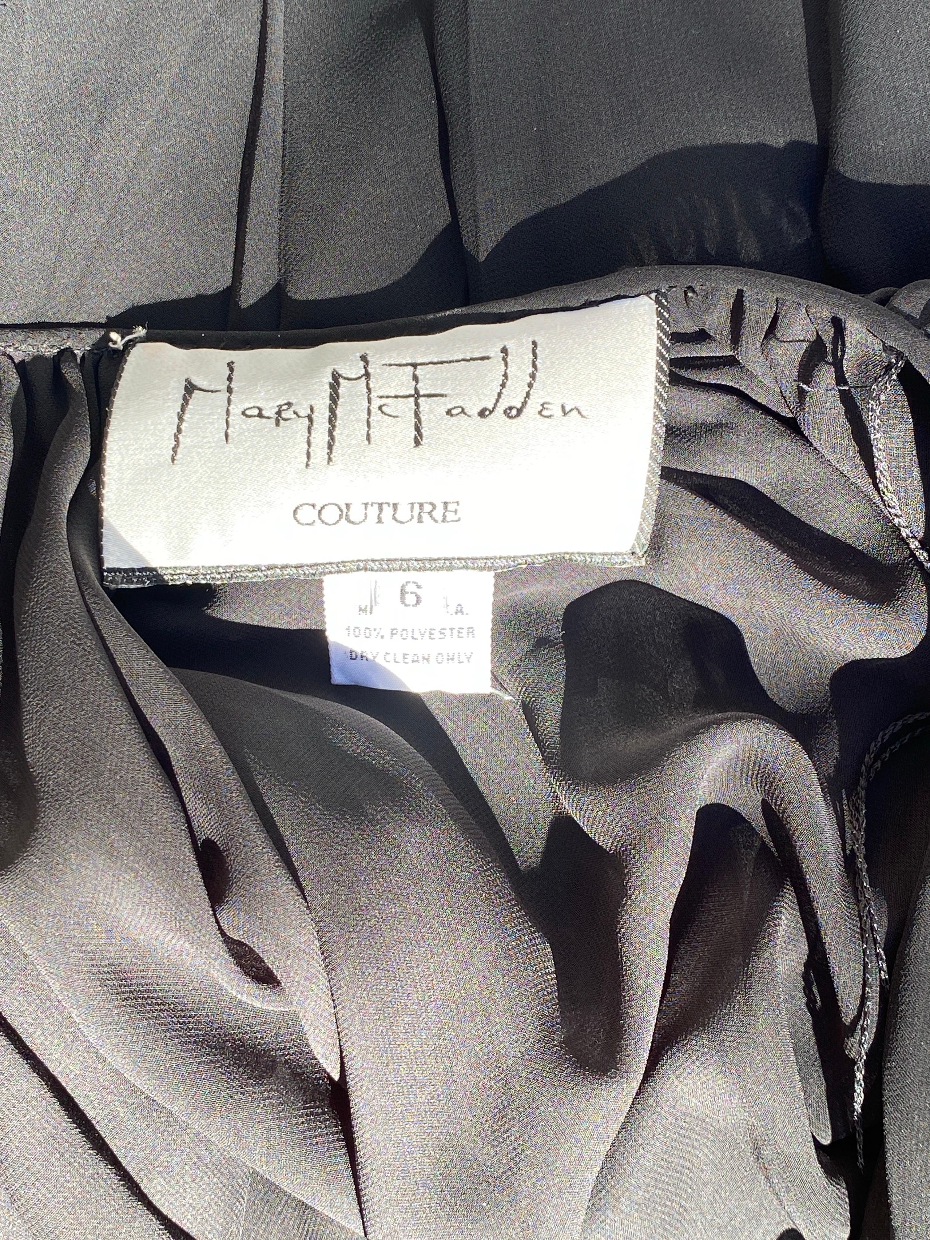 Mary McFadden COUTURE Jupe plissée en mousseline noire Taille 6 en vente 5