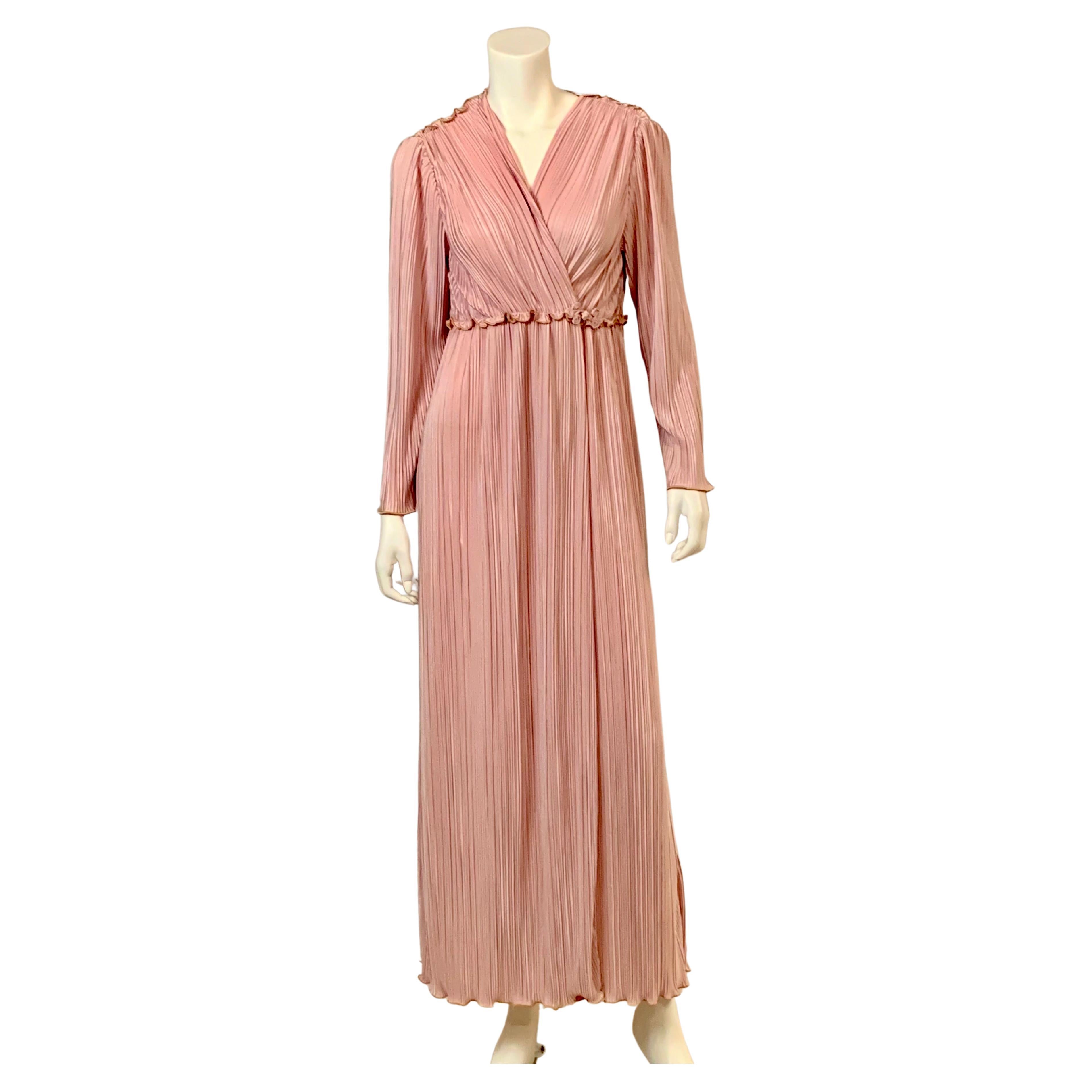 Mary McFadden Pleated Lilac Robe or Gown For Sale at 1stDibs