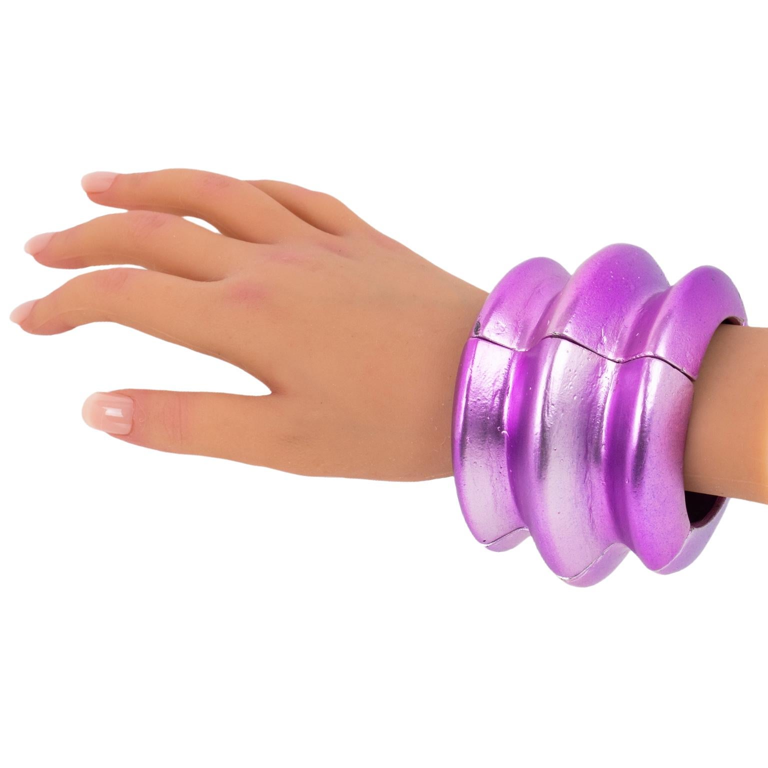 Women's or Men's Mary Oros Extra-Wide Purple Acrylic Link Bracelet For Sale
