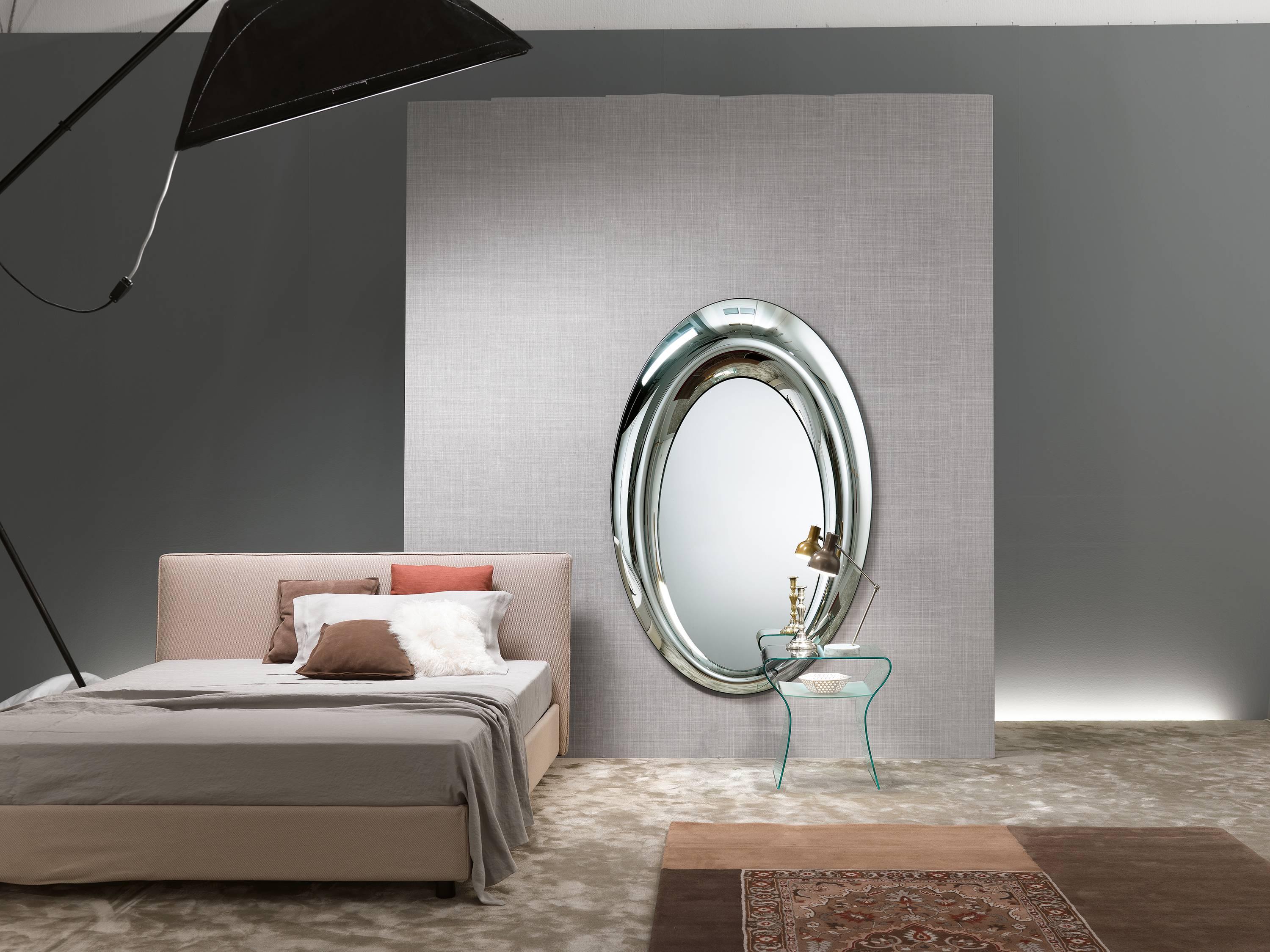 Modern Mary Oval Mirror by Doriana & Massimilano Fuskas for Fiam For Sale