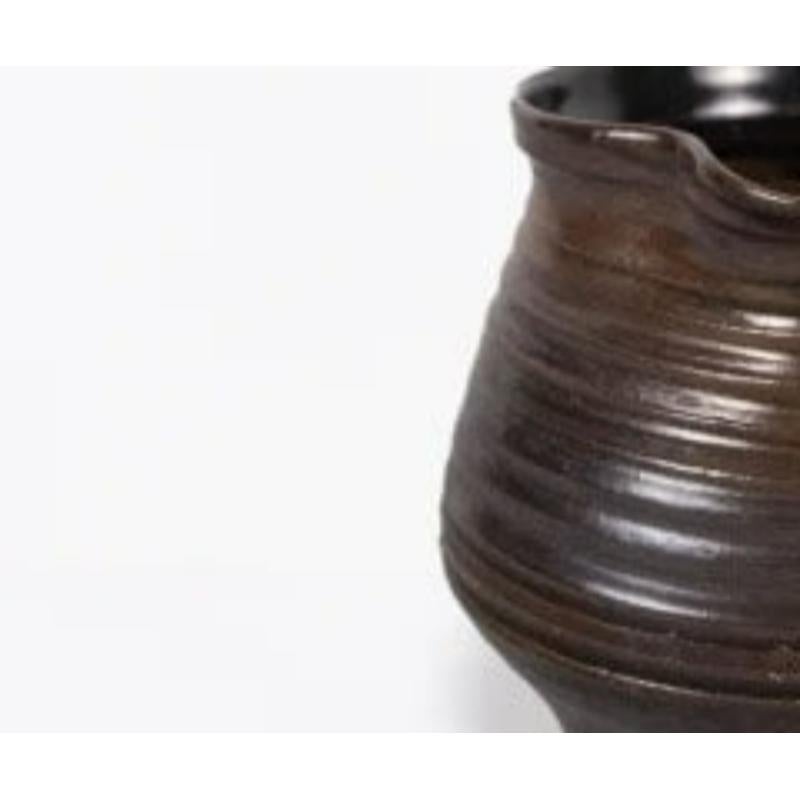 Ceramic
H21 x D11 cm
