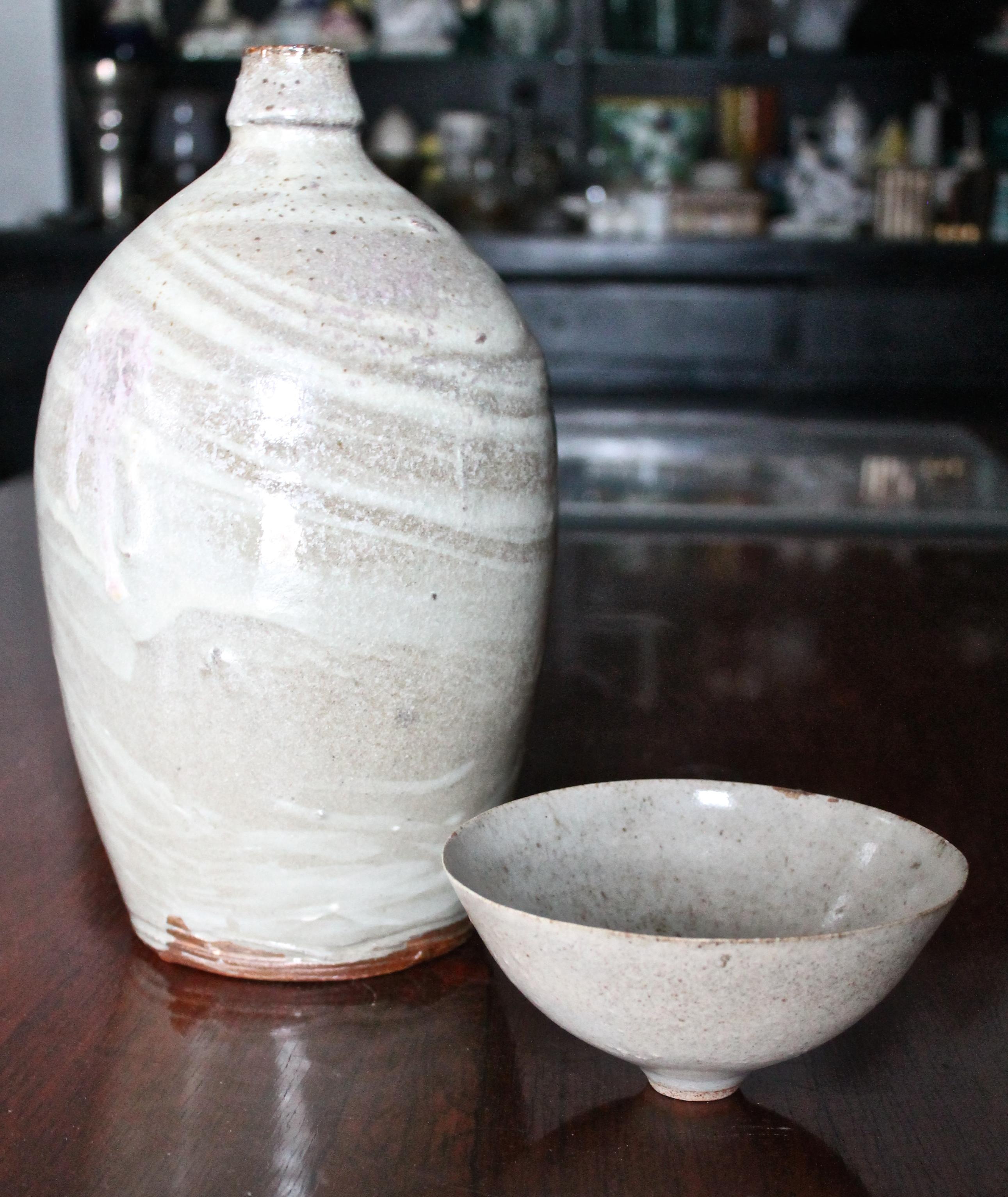 20th Century Mary Roehm Ceramic Bottle and Tea Bowl For Sale