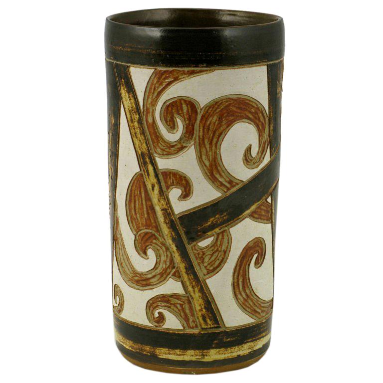 Mary Seyfarth Studio Pottery Vase In Chocolate & Terra Cotta