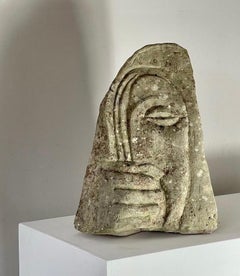 Sculpture en pierre sculptée à trois faces, début du XXe siècle