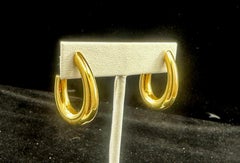 Mary Tyler Moore Personal Hoop Earrings With Photos 14 Karat Yellow Gold