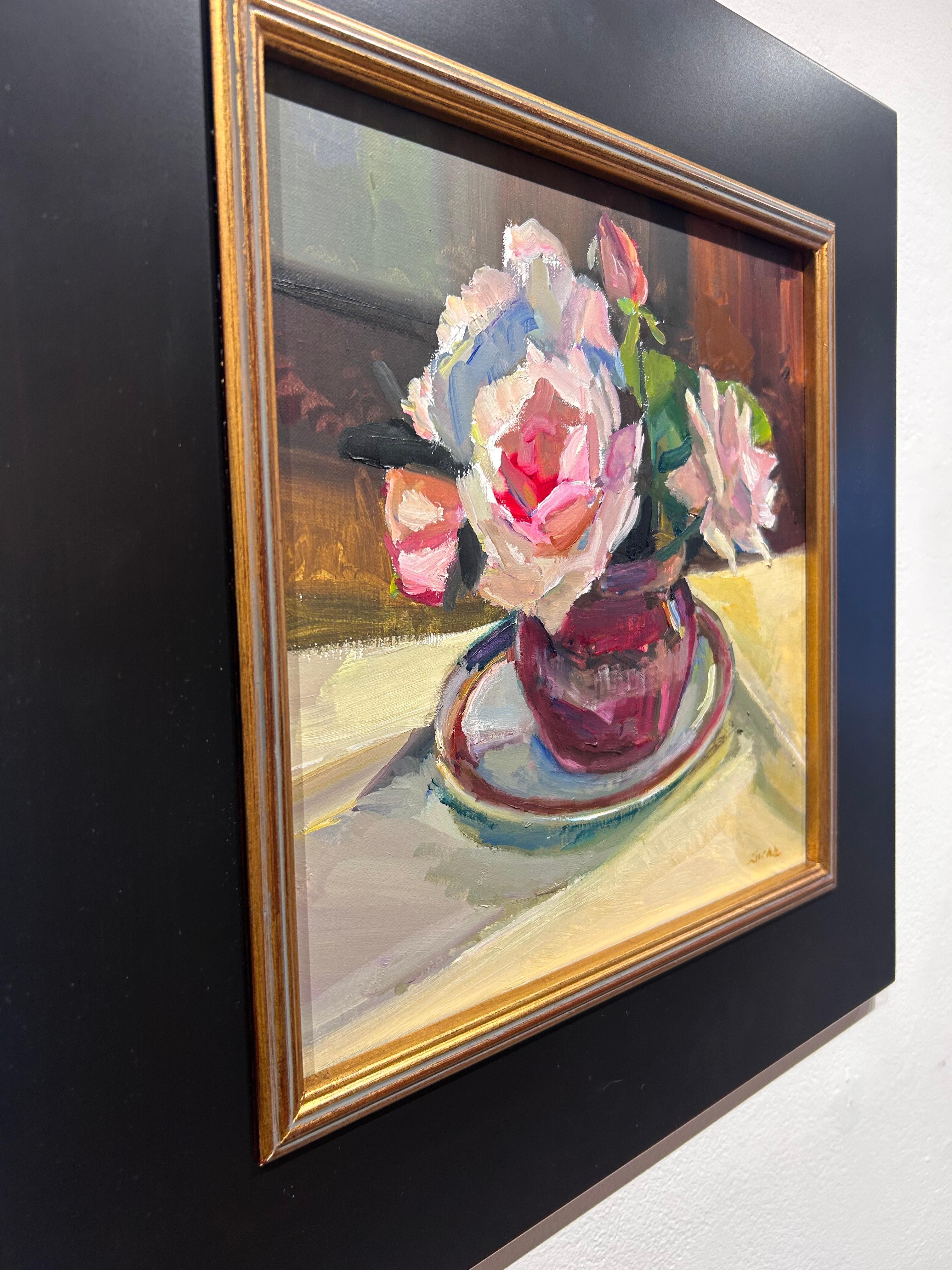 Peinture à l'huile « Pink Roses in Raspberry Glass », 12 x 12, Maryann Lucas en vente 3