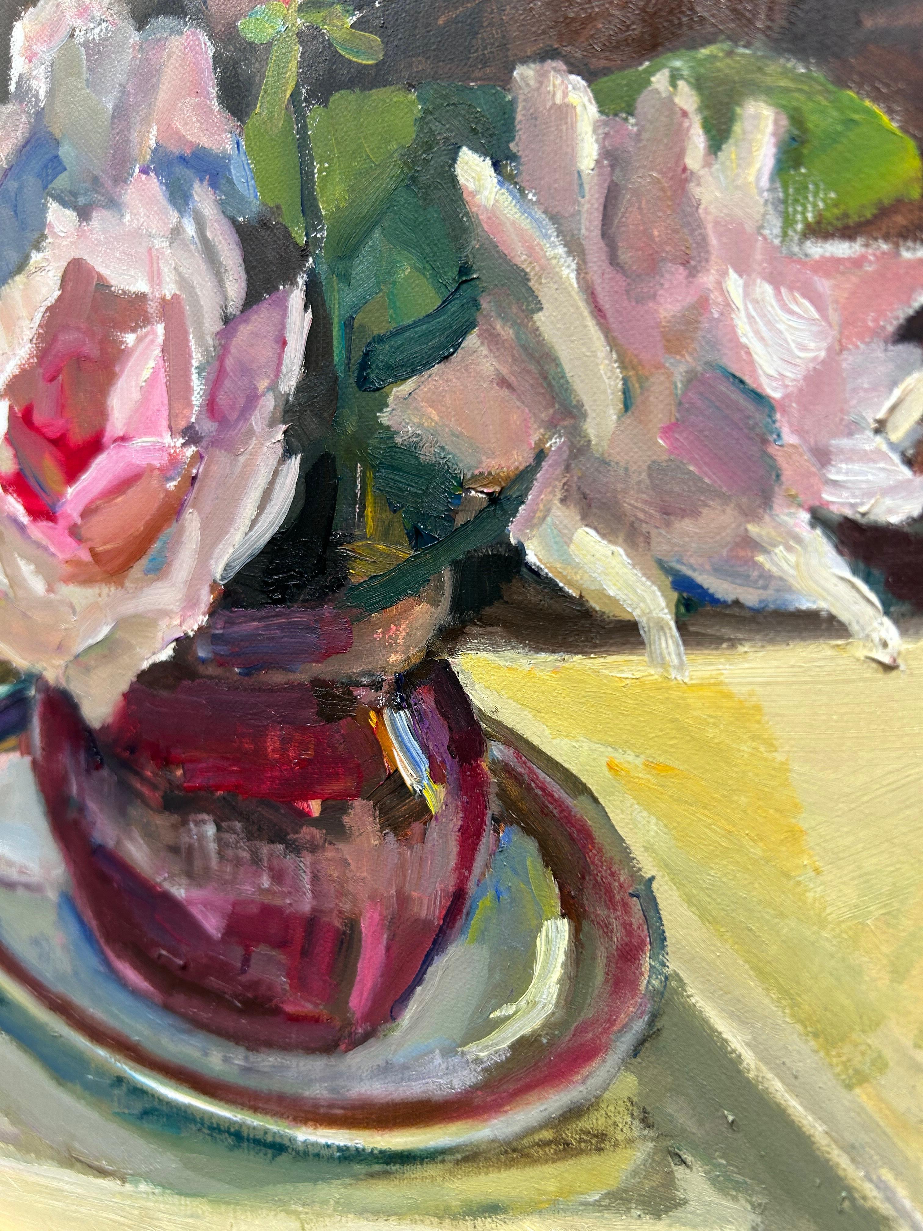 Peinture à l'huile « Pink Roses in Raspberry Glass », 12 x 12, Maryann Lucas en vente 6
