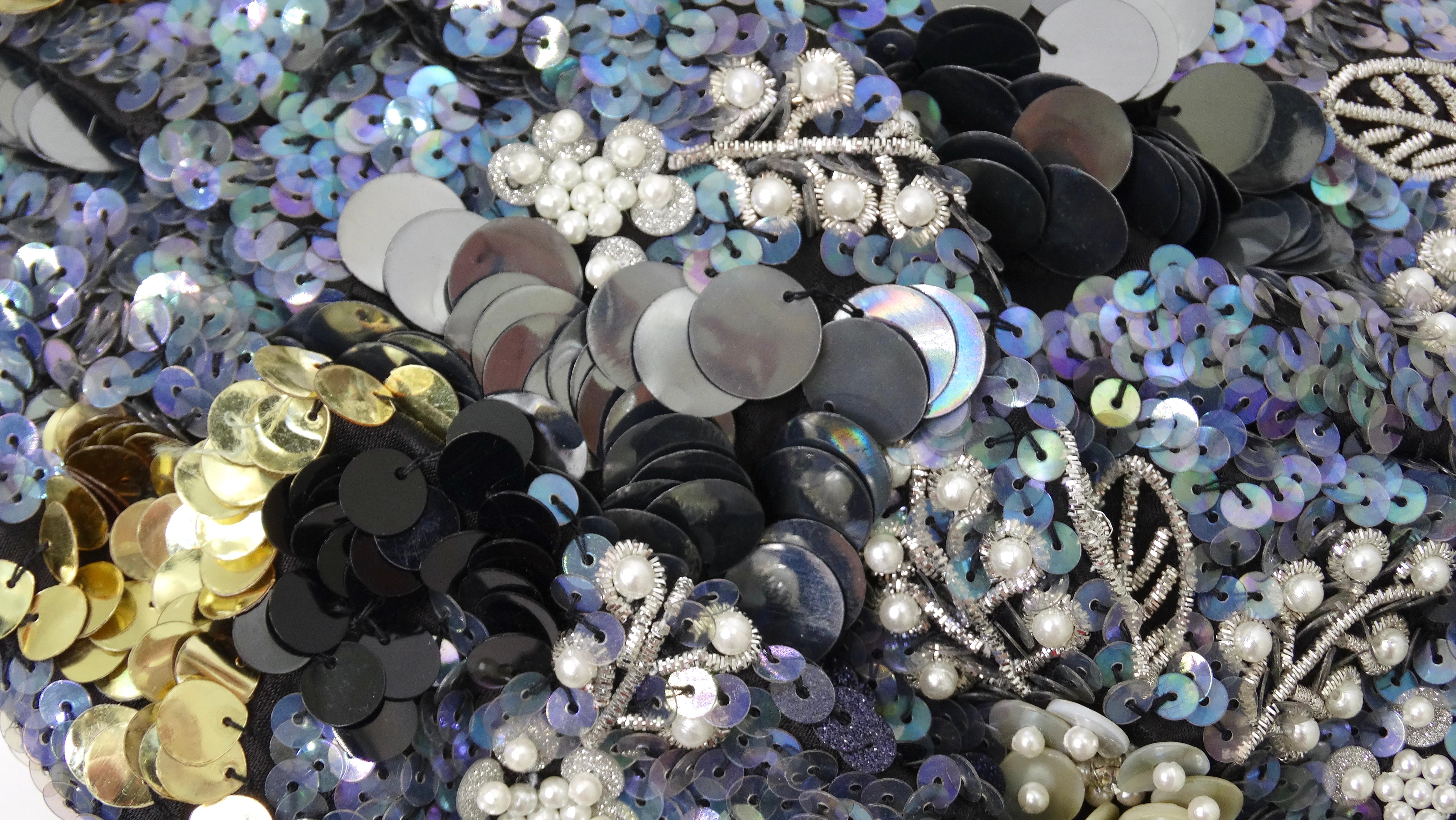 Perlen-Pailletten-Turban von MaryJane Claverol für Damen oder Herren im Angebot