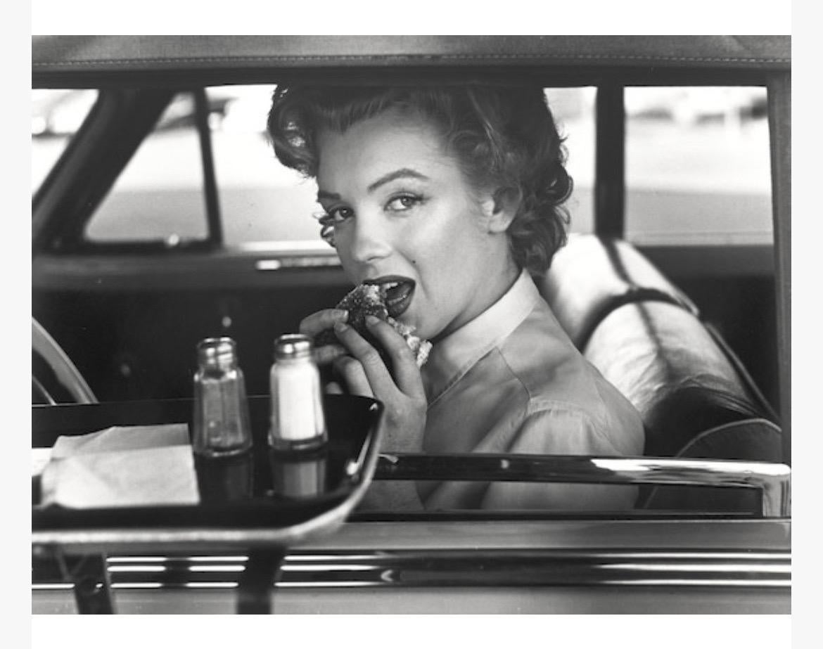 Mid-Century Modern Marylin Monroe Photograph by Philippe Halsman For Sale
