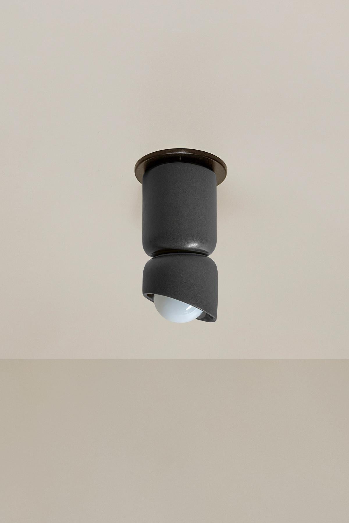 Plafonnier Terra 1,5, base mince en céramique, Marz Designs en vente 3