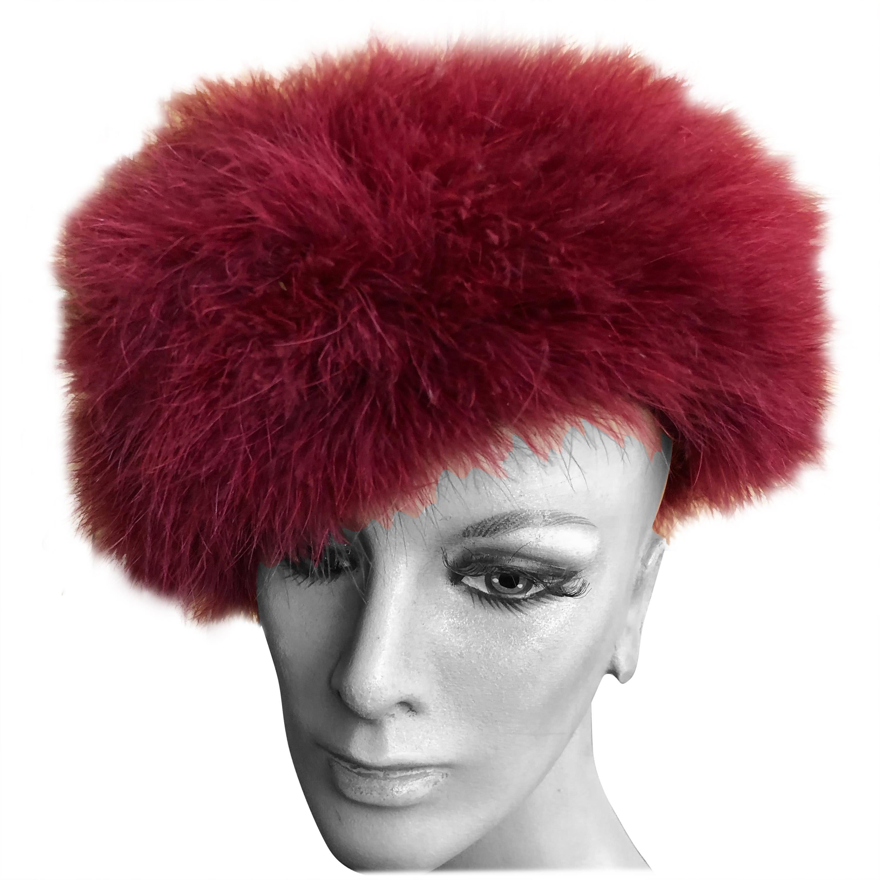 Marzi Firenze 1980's Red Feather Knit Beret Hat for Neiman Marcus For Sale