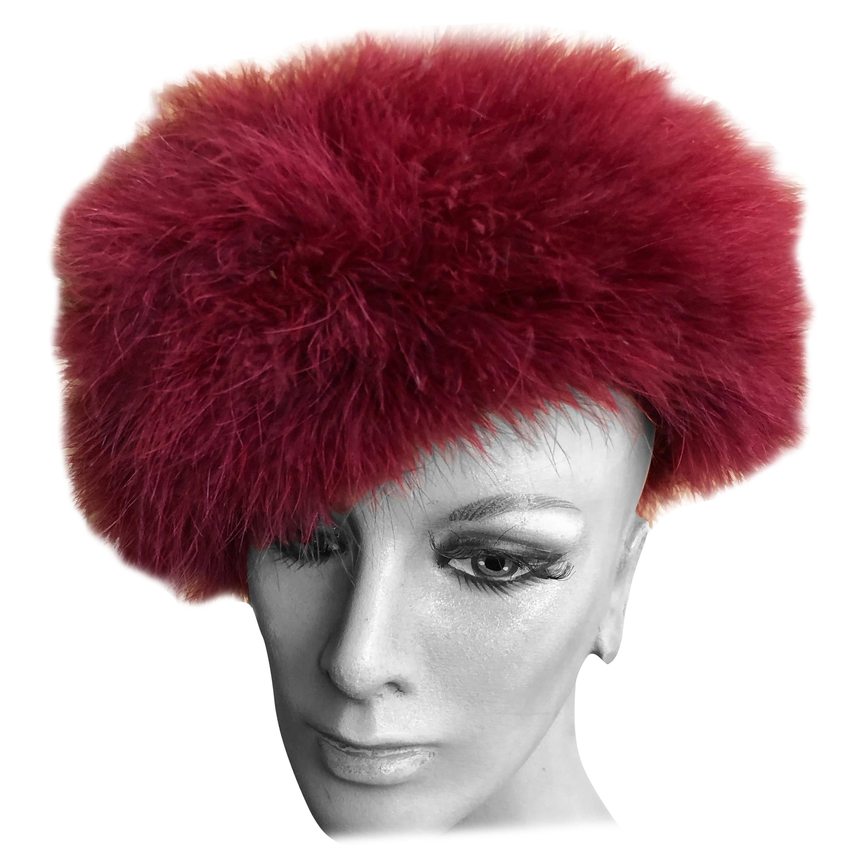 Marzi Firenze 1980's Red Feather Knit Beret Hat for Neiman Marcus For Sale