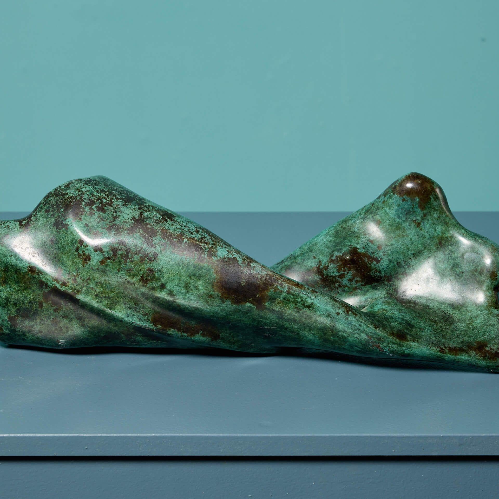 Mid-Century moderno Scultura di torso ritorto in bronzo di Marzia Colonna in vendita