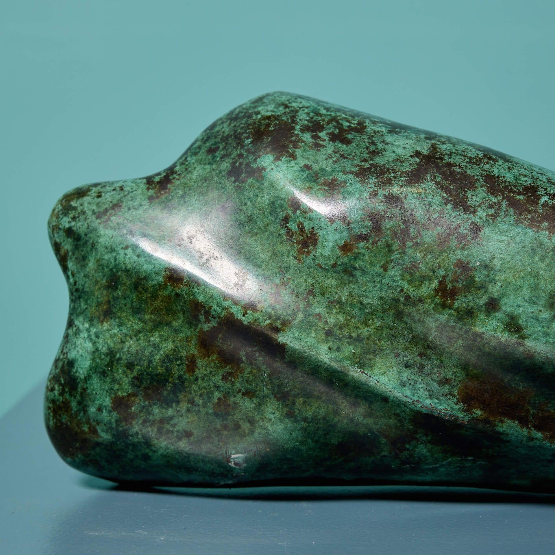 XX secolo Scultura di torso ritorto in bronzo di Marzia Colonna in vendita