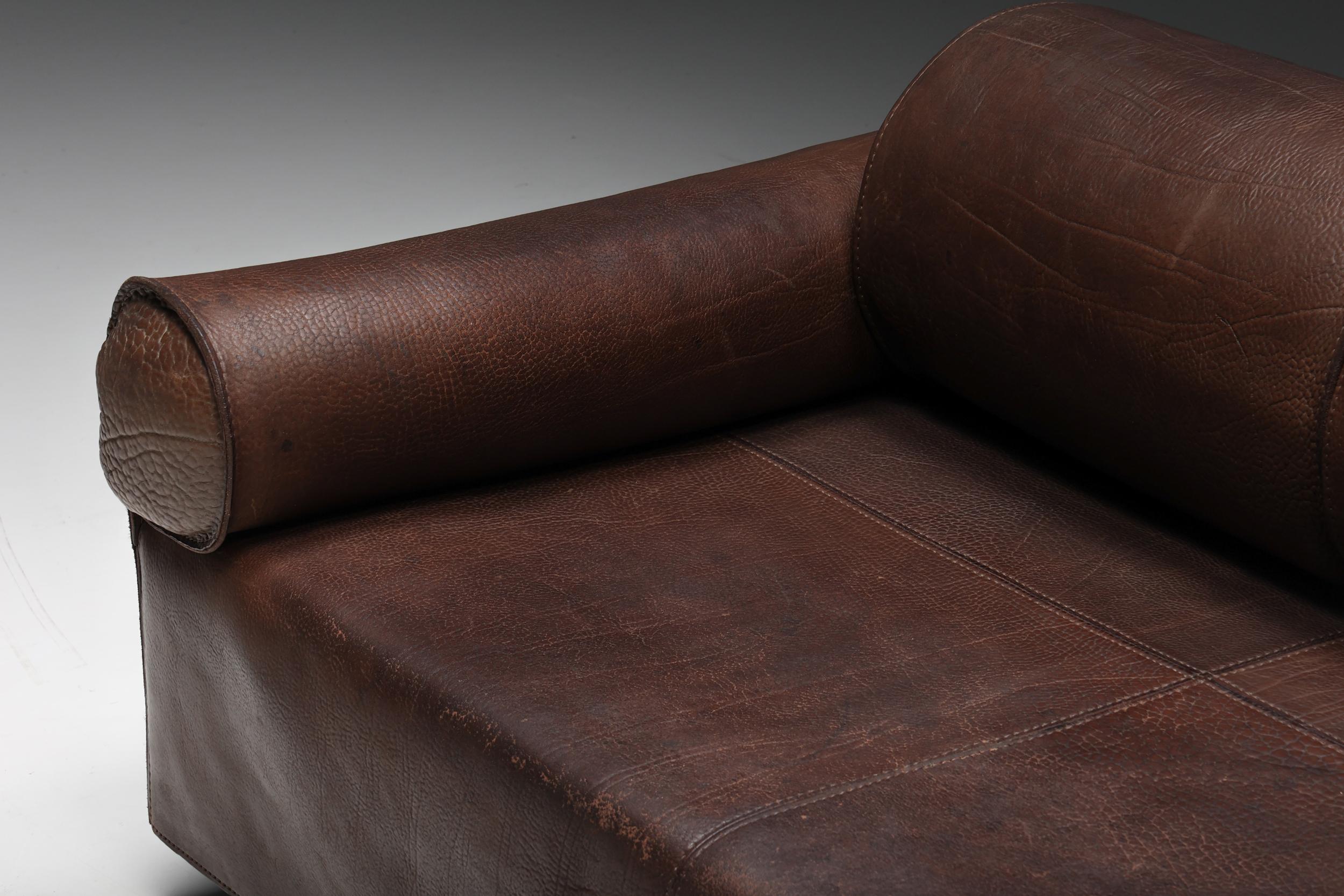 Marzio Cecchi Brown Buffalo Leather Sofa, Italy, 1970s For Sale 2