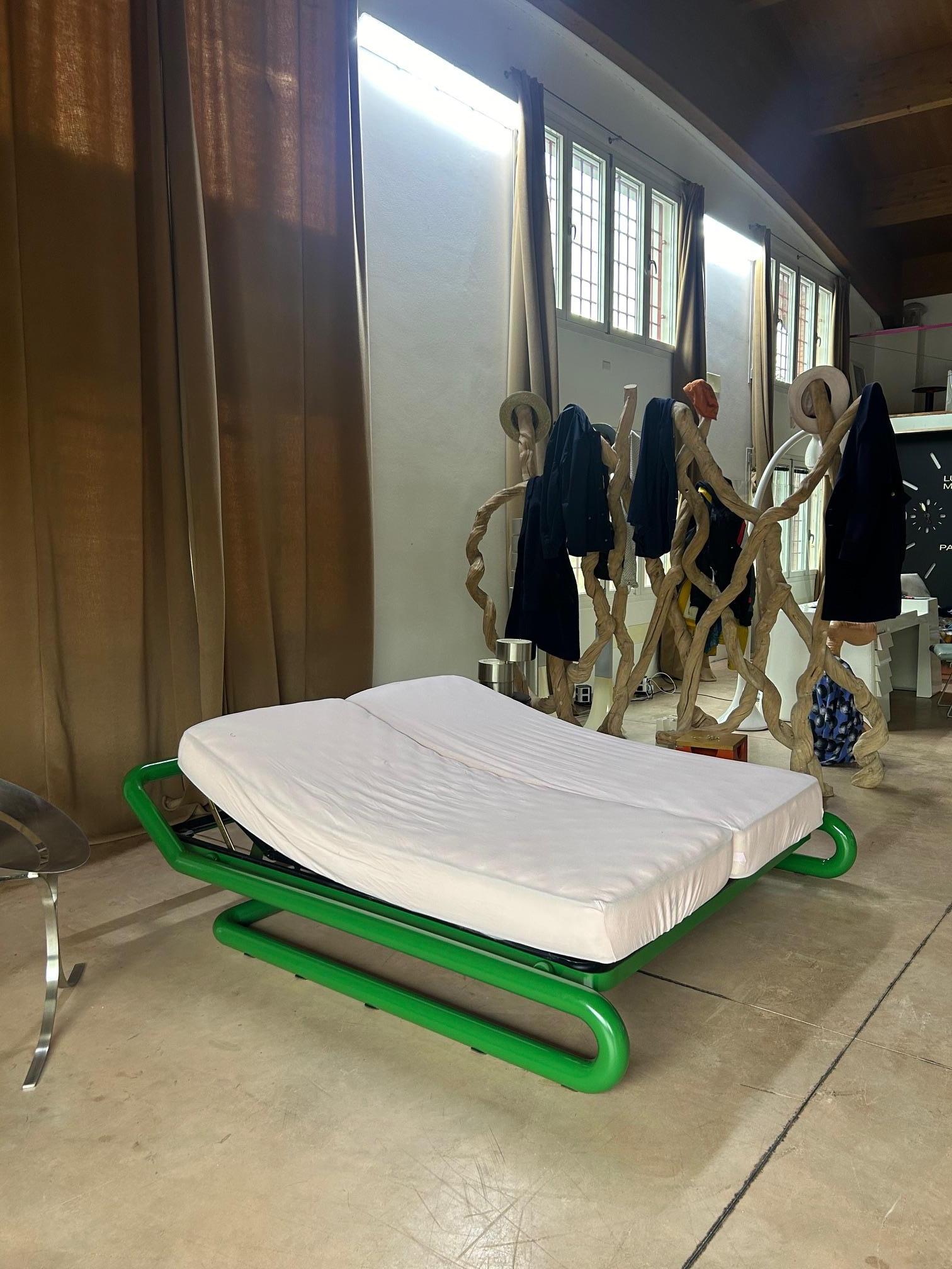 Marzio Cecchi cantilevered bed frame Studio Most, Italy, 1960s 10