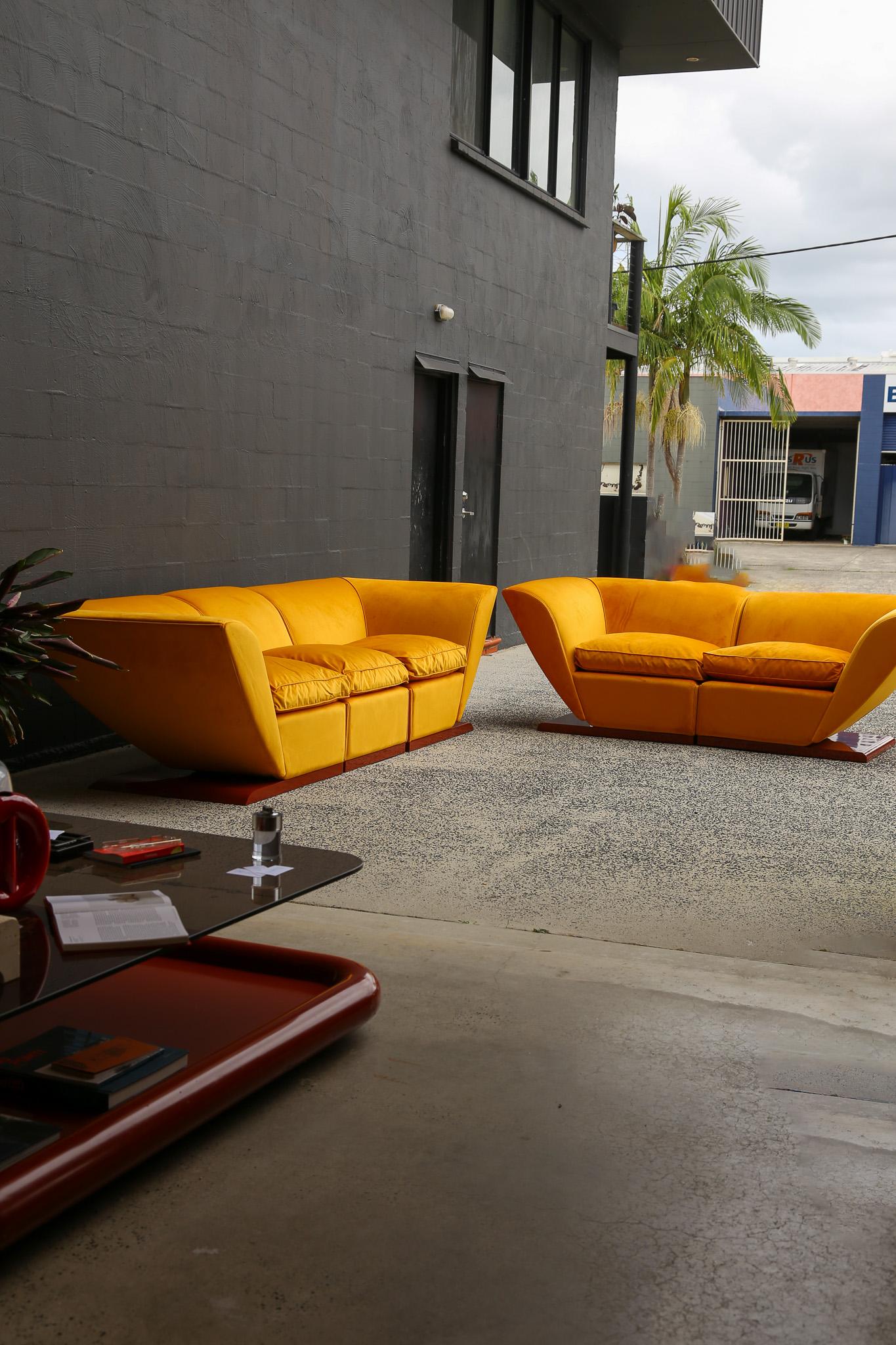 Mid-Century Modern Marzio Cecchi Custom Floating Five Seater Sofa in Mustard Yellow Velvet For Sale