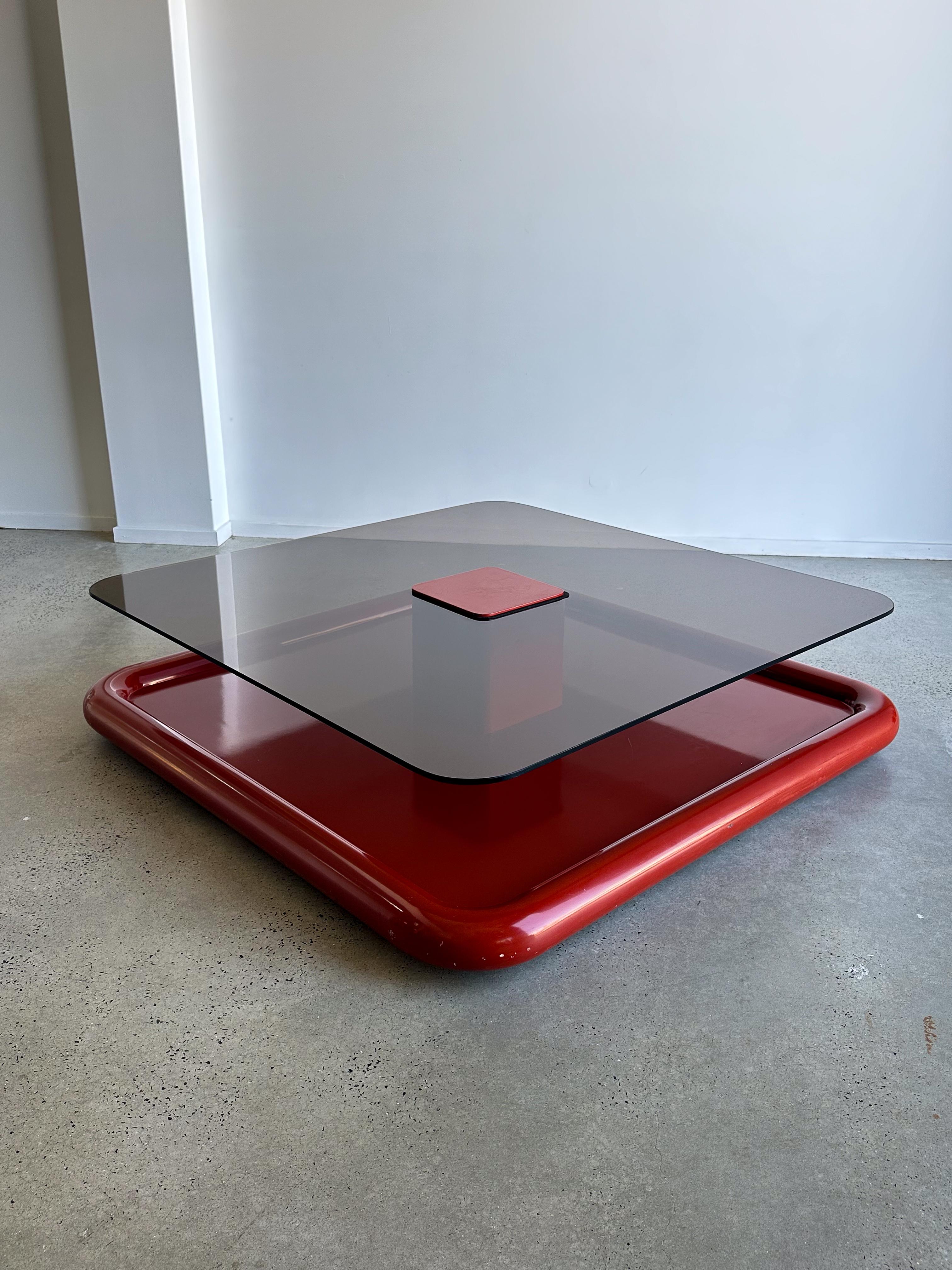 Marzio Cecchi for Studio Most Dark Smoked Glass Square Floating Coffee Table  In Good Condition For Sale In Byron Bay, NSW