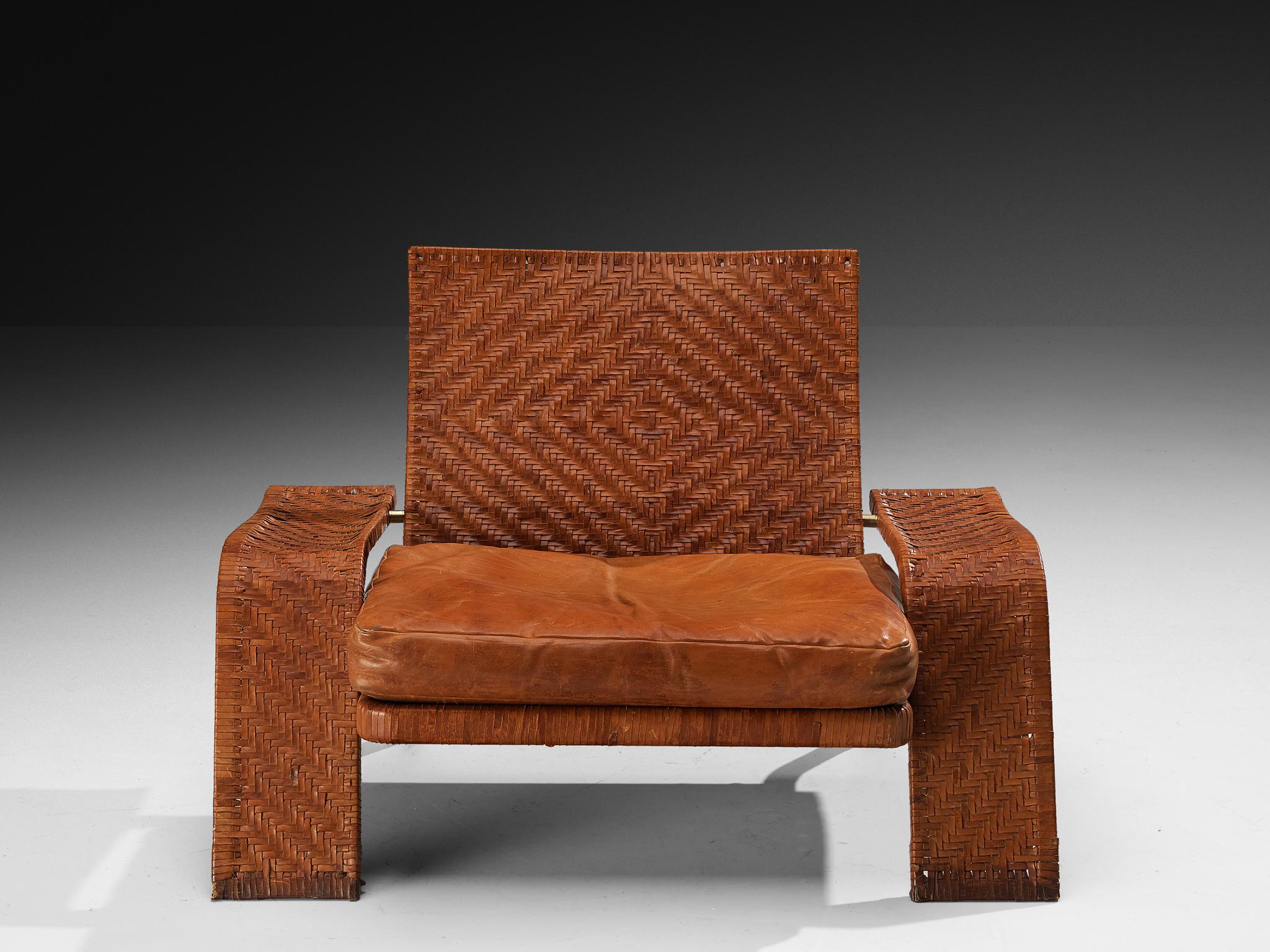 italien Marzio Cecchi for Studio Most Lounge Chair in Woven Cognac Leather en vente
