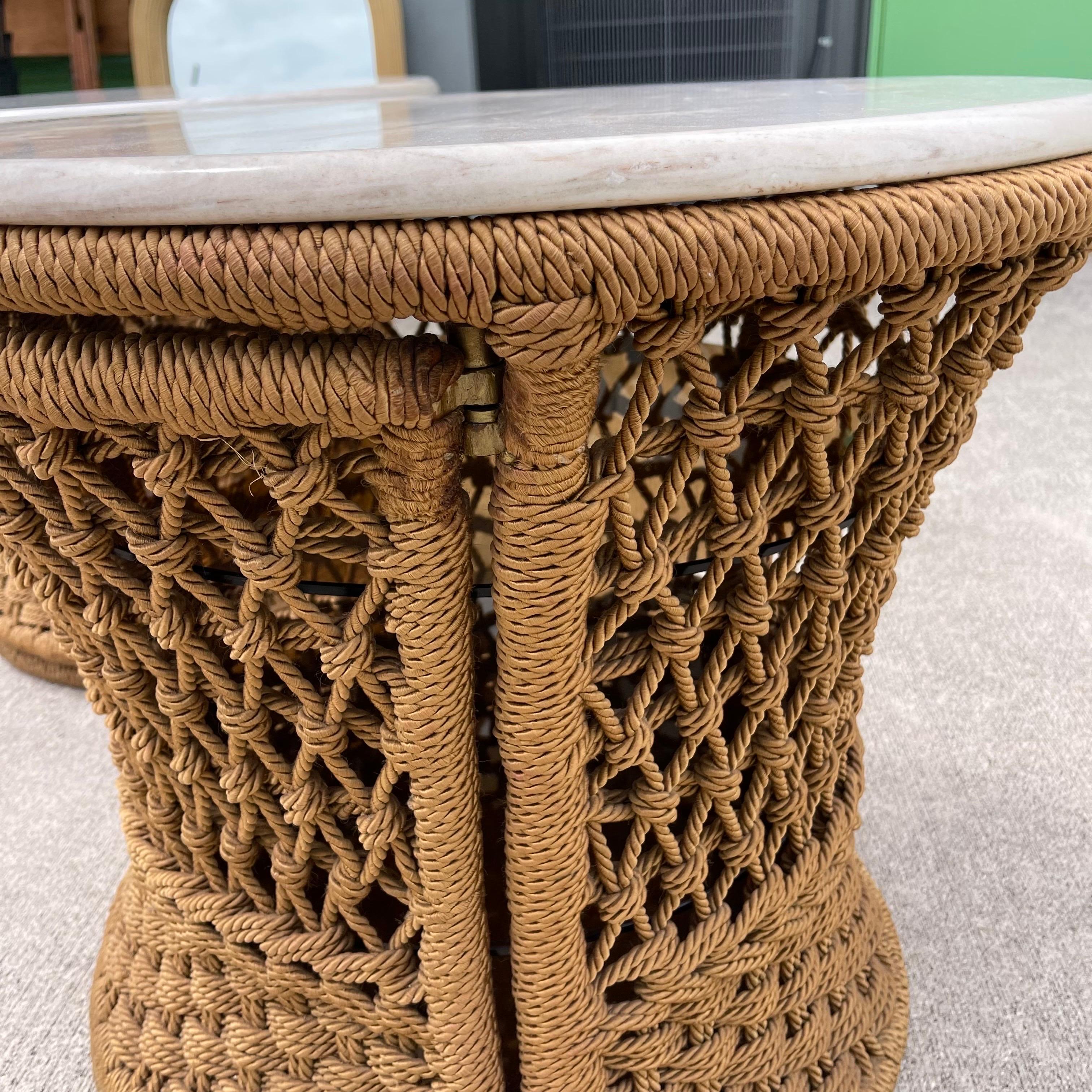 Marzio Cecchi Studio Most Rope Travertine Top Side Tables or Nightstands, a Pair en vente 10