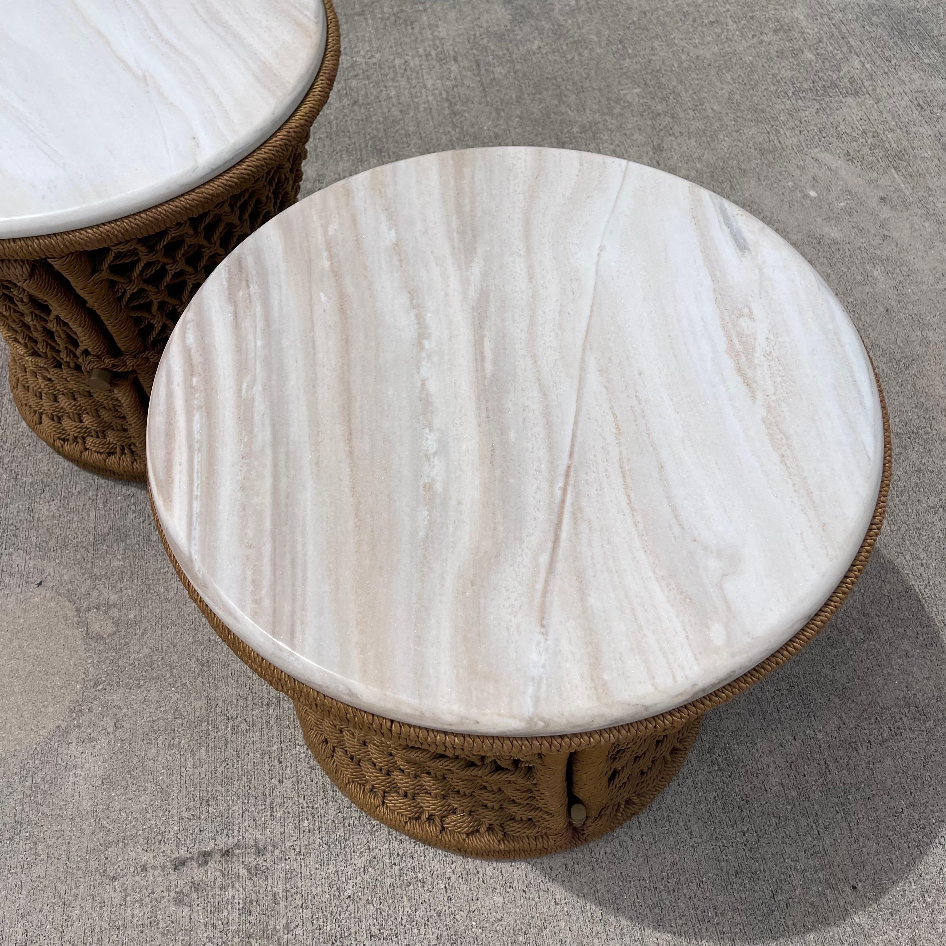 Marzio Cecchi Studio Most Rope Travertine Top Side Tables or Nightstands, a Pair Bon état - En vente à Jensen Beach, FL