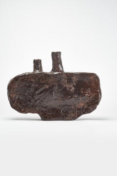 Vaso organico di forma grezza, scolpito e liscio in ceramica marrone scuro di Willem Van Hooff