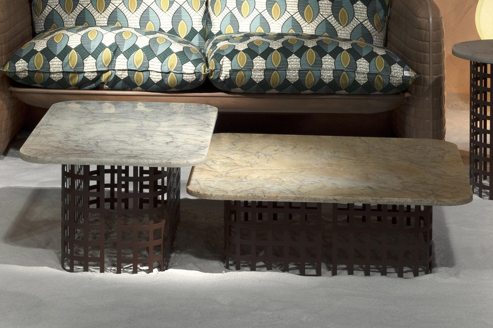 Tavolino quadrato basso Masai Mara di Lorenza Bozzoli In condizioni Nuovo in vendita a Geneve, CH