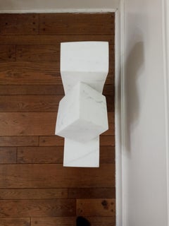 Masami Kodama Scultura modernista in acciaio e granito in marmo Carrera firmata, 1970 MCM