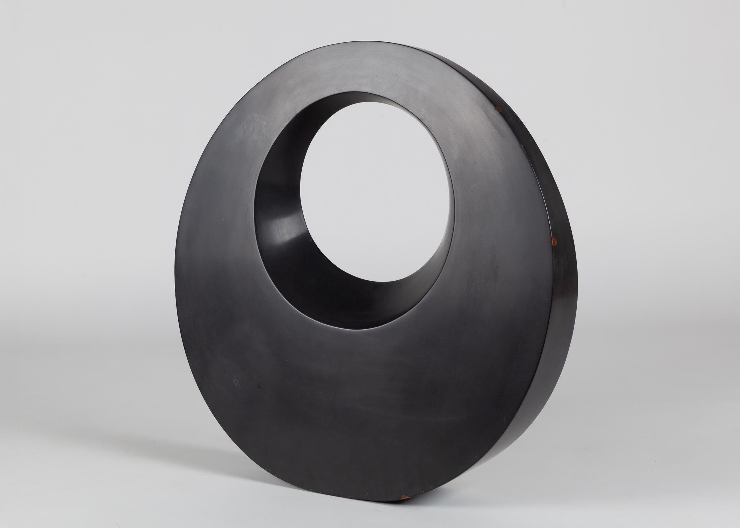 Untitled (2) - Sculpture by Masatoyo Kishi