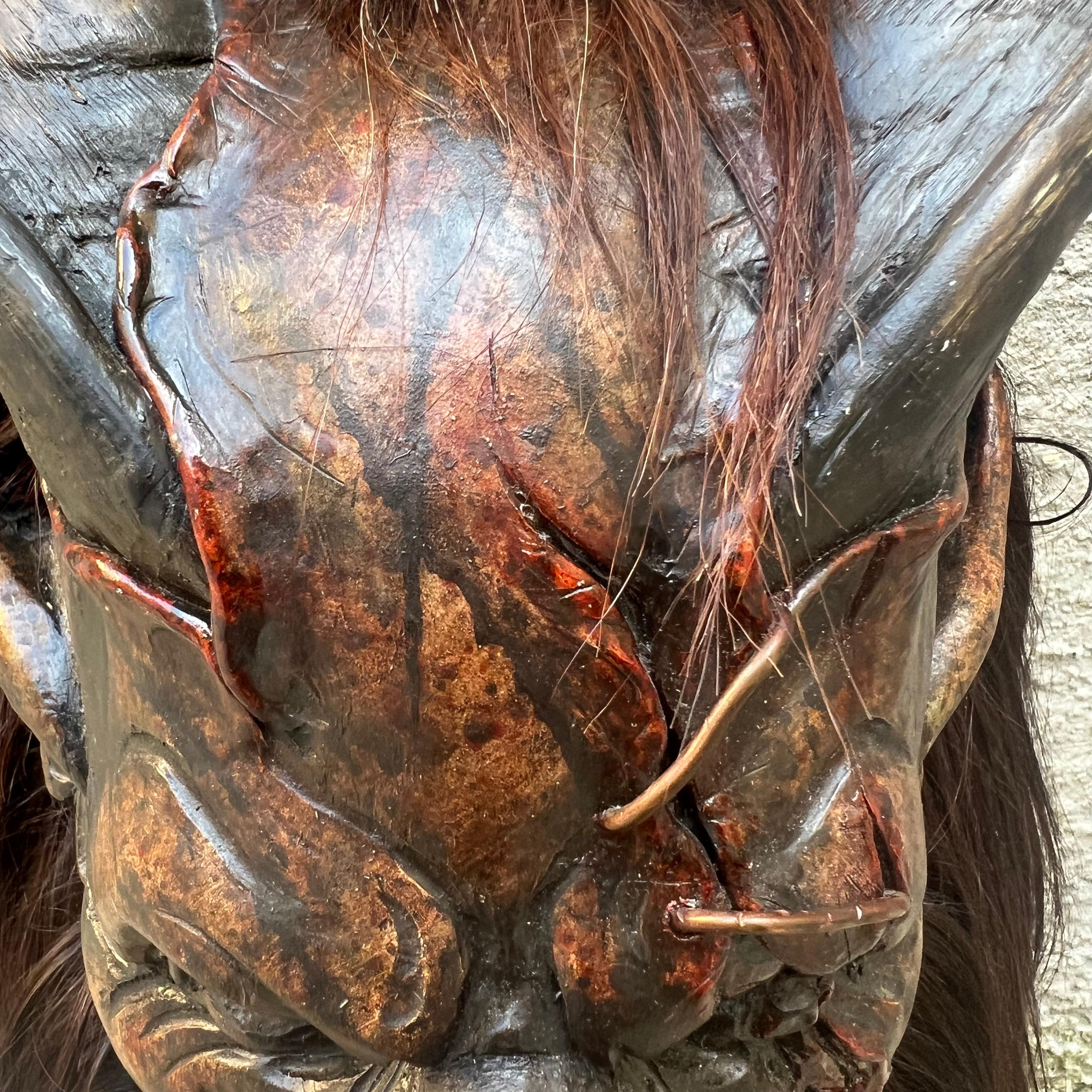 Maschera (UNICA) da Krampus in Legno Intagliato e Pelo Caprino - di Luca Pojer 6