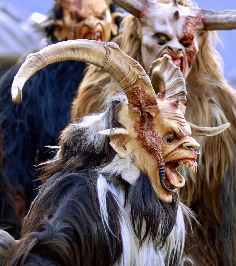 Maschera (UNICA) da Krampus in Legno Intagliato e Pelo Caprino - di Luca Pojer 9