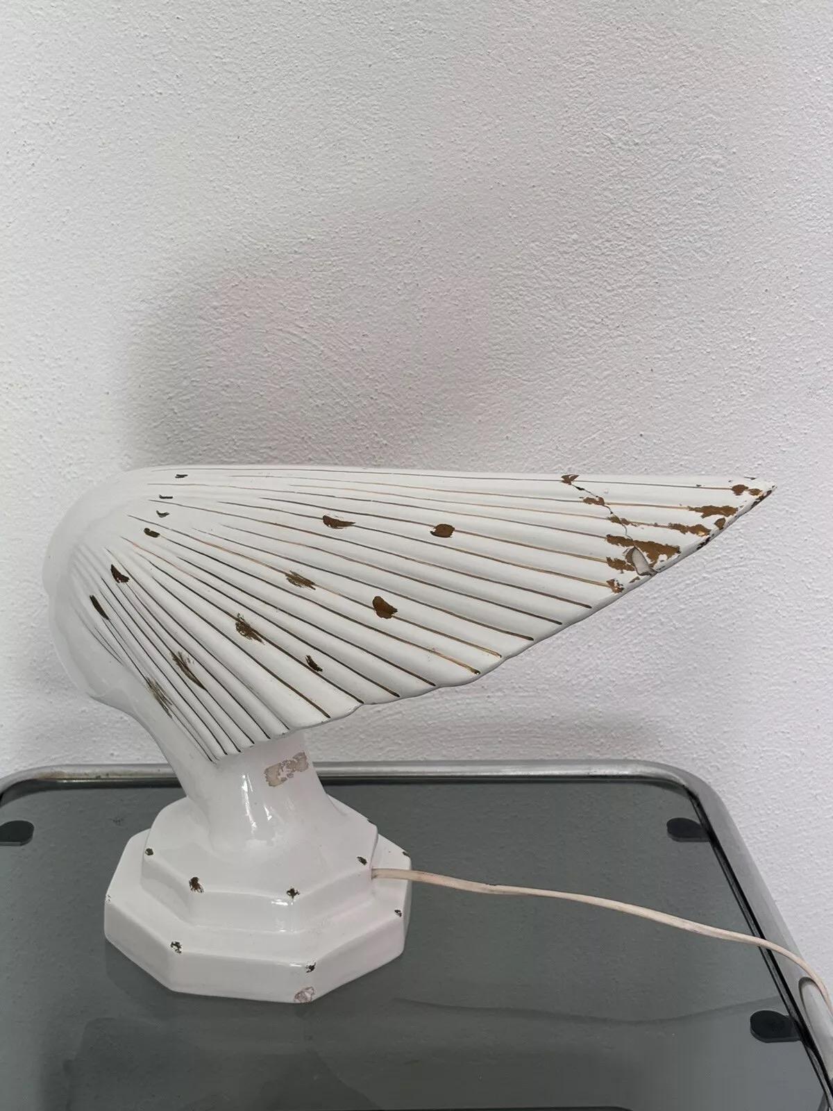 Céramique Lampe à poser Mascotte Art Déco René Lalique Style Victoire en vente