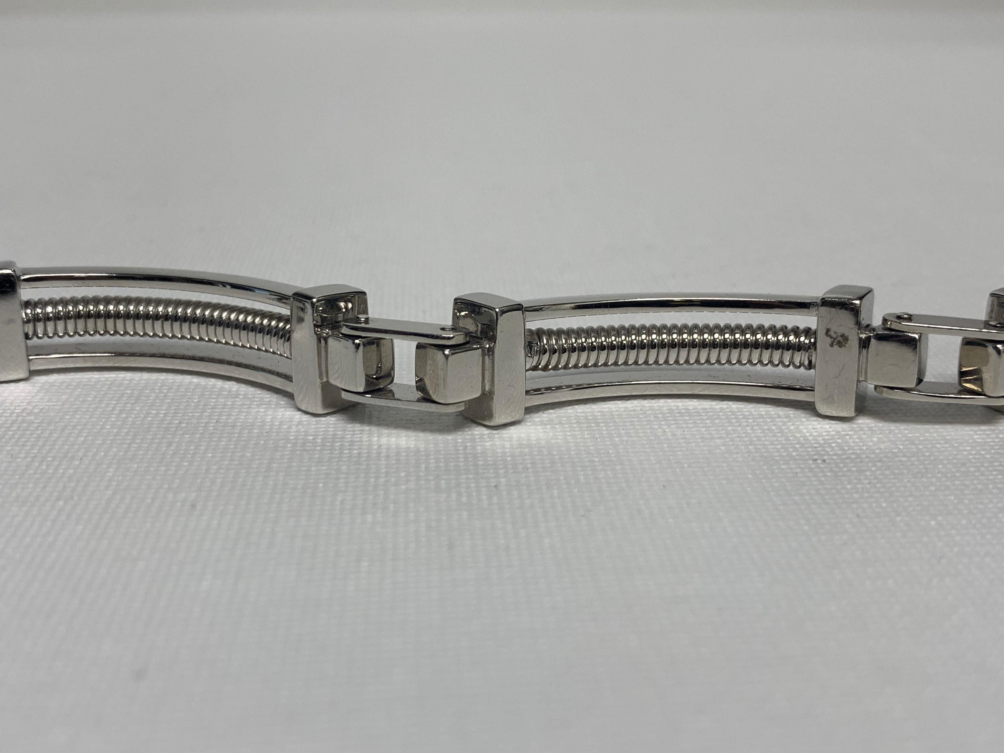 White Diamonds, White Gold Bracelet In New Condition For Sale In Scottsdale, AZ