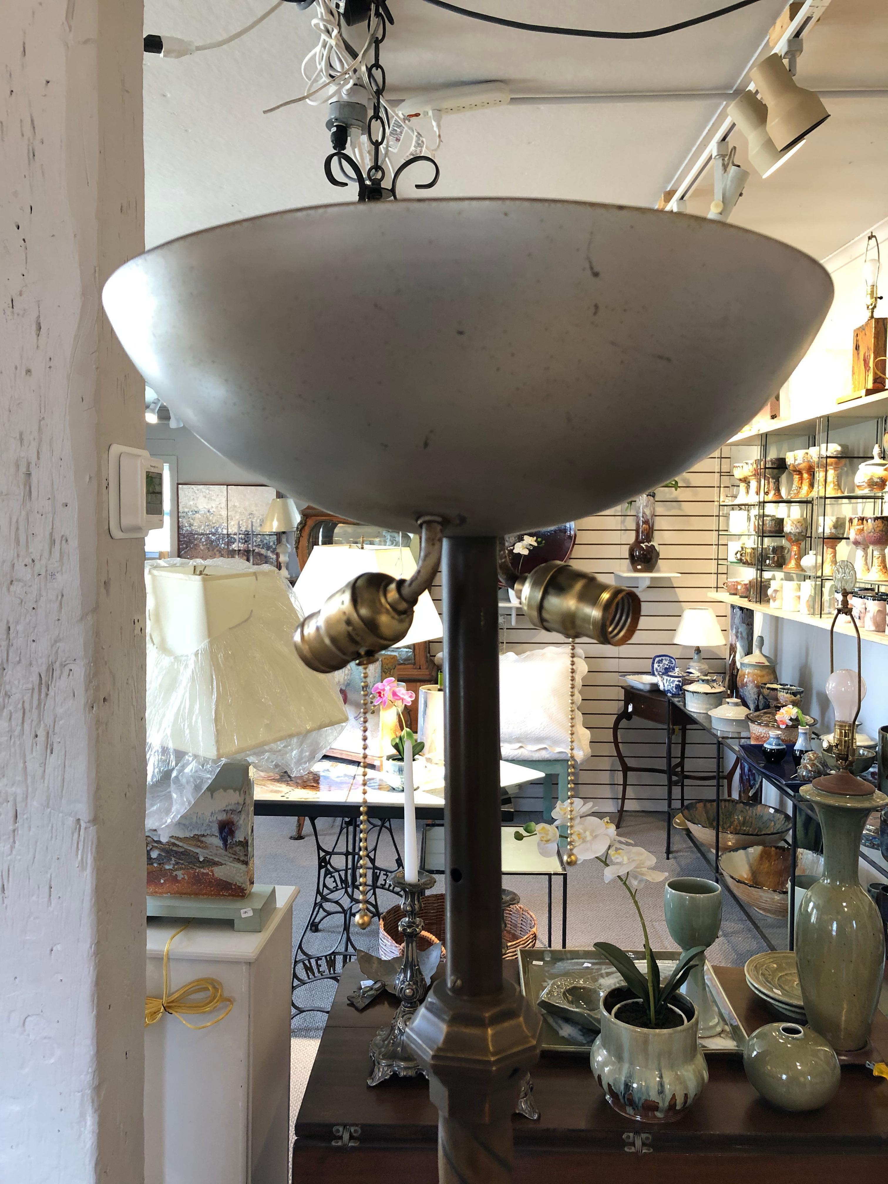 Masculine Jugendstil Muscular Nude Males Bronze Floor Lamp In Good Condition For Sale In Hopewell, NJ