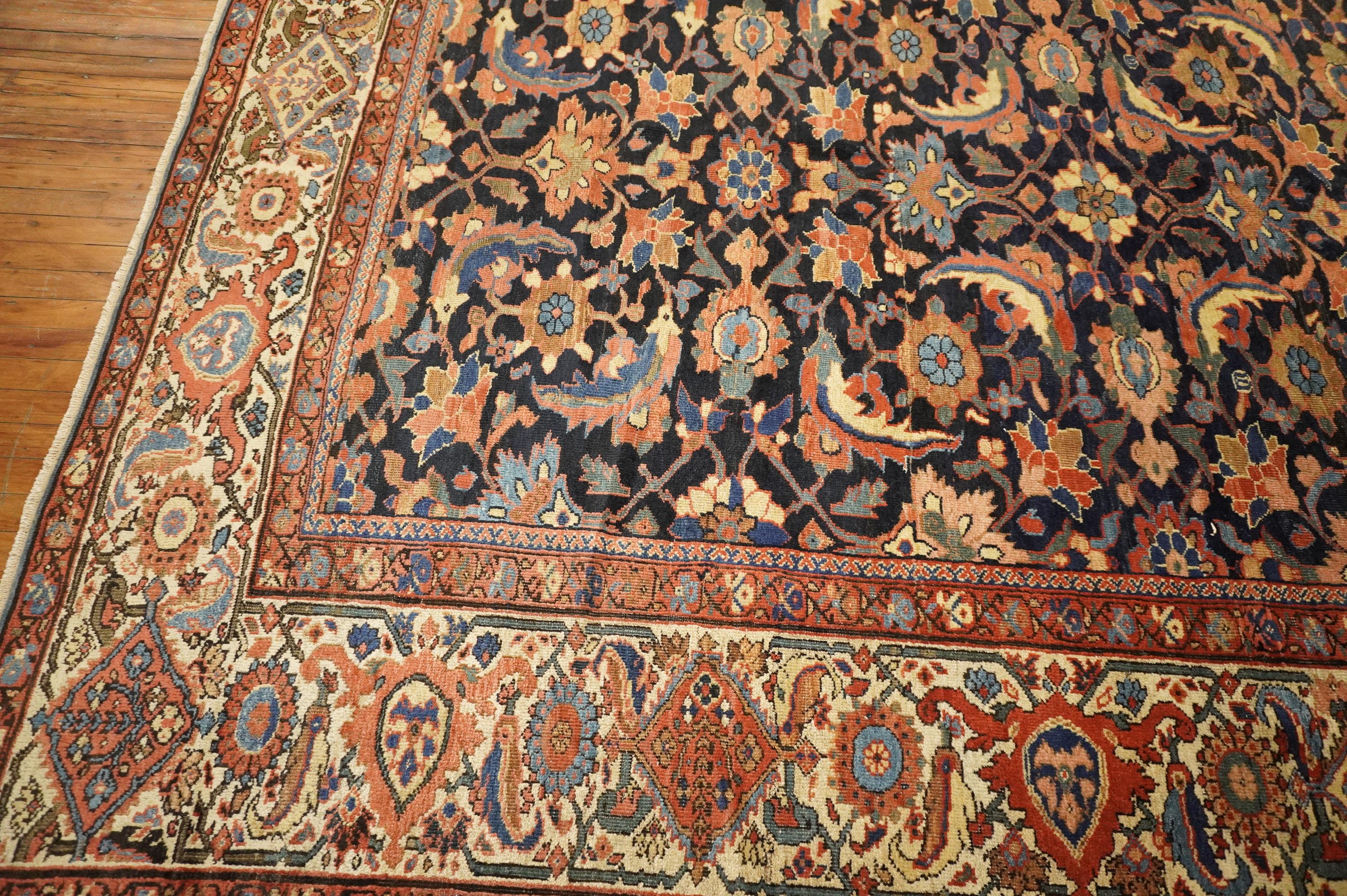 Masculine Large Antique Persian Mahal Sultanabad Rug, Early 20th Century For Sale 11