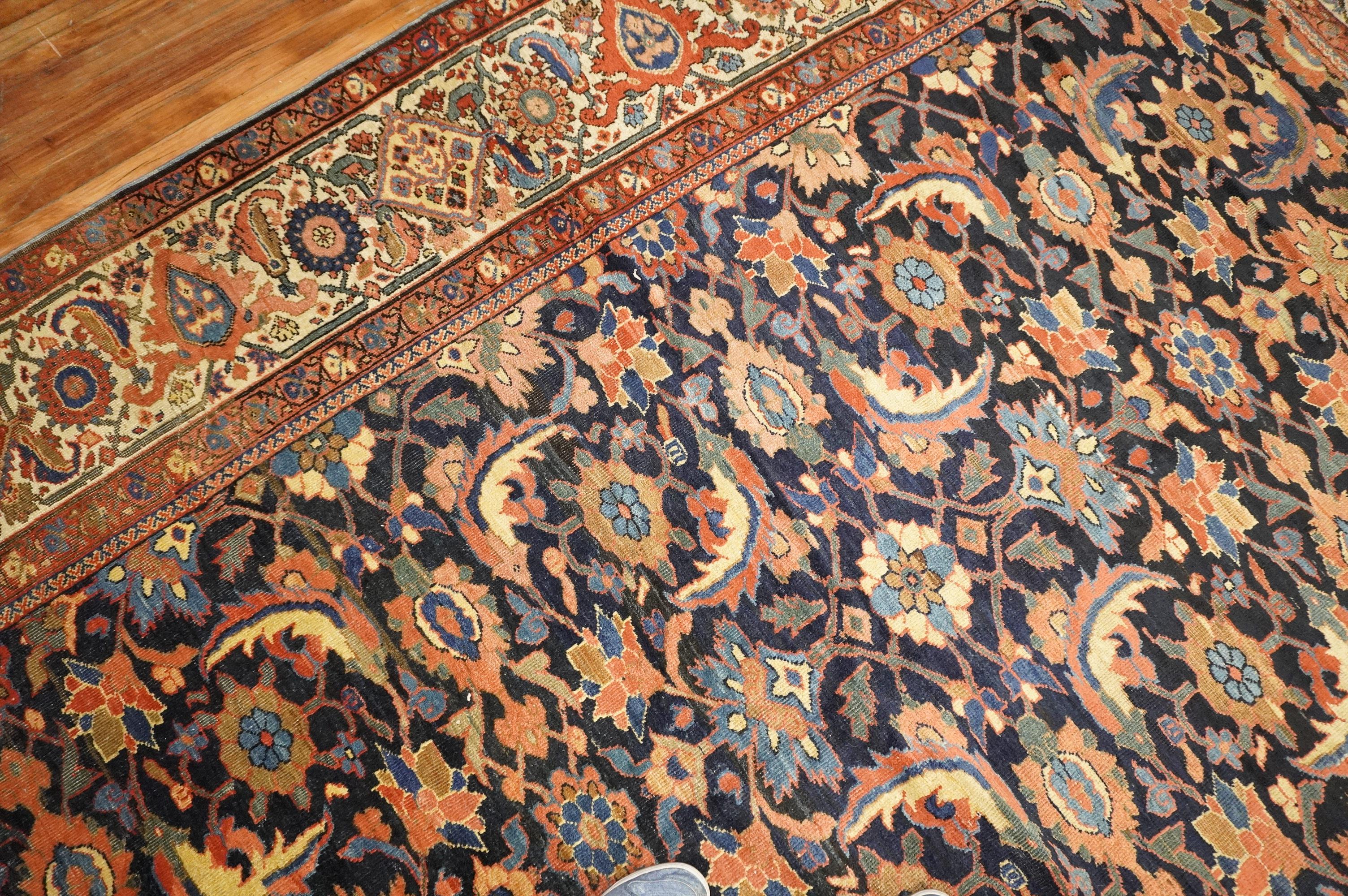 Masculine Large Antique Persian Mahal Sultanabad Rug, Early 20th Century For Sale 13