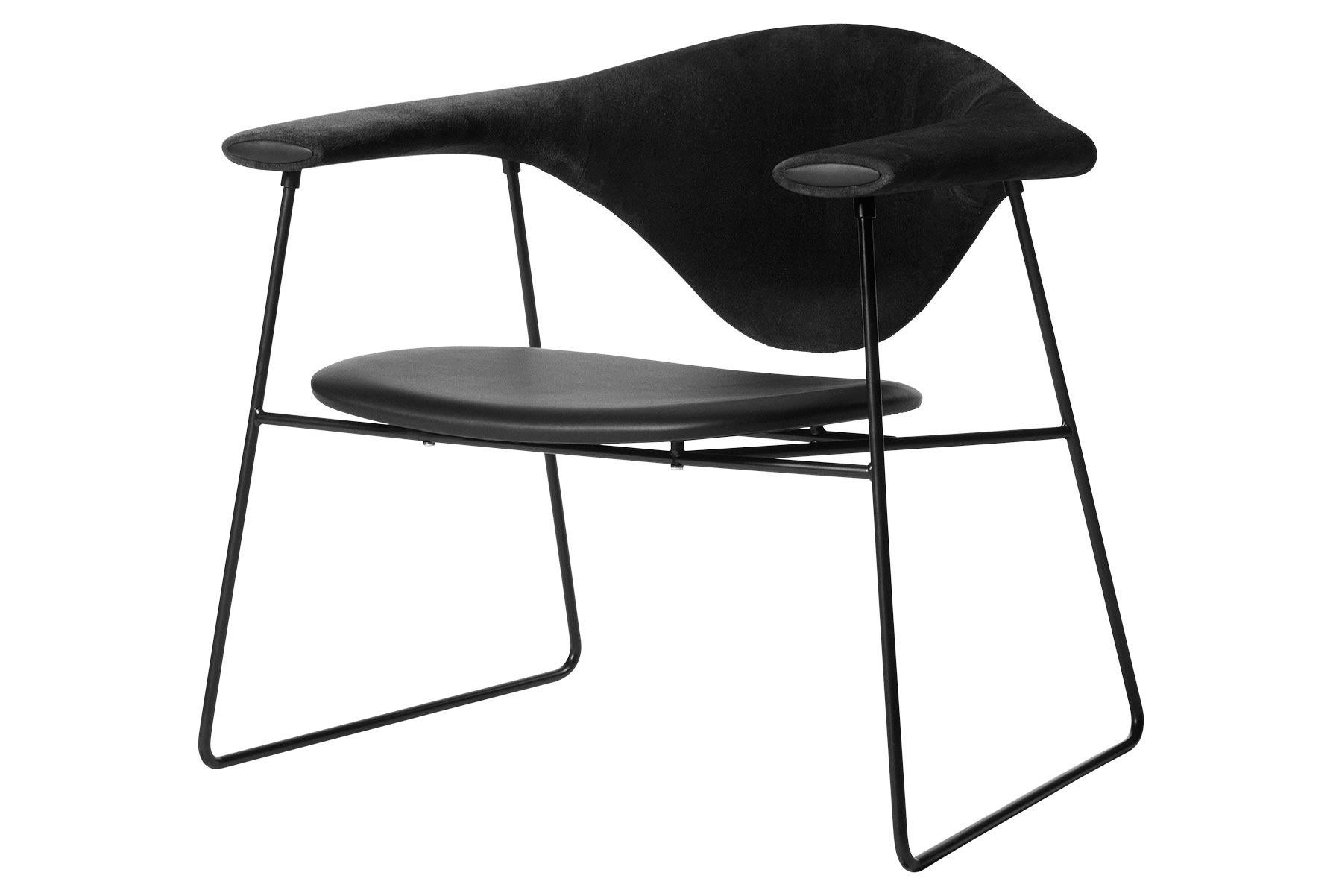 Contemporary Masculo Lounge Chair, Sledge Base For Sale