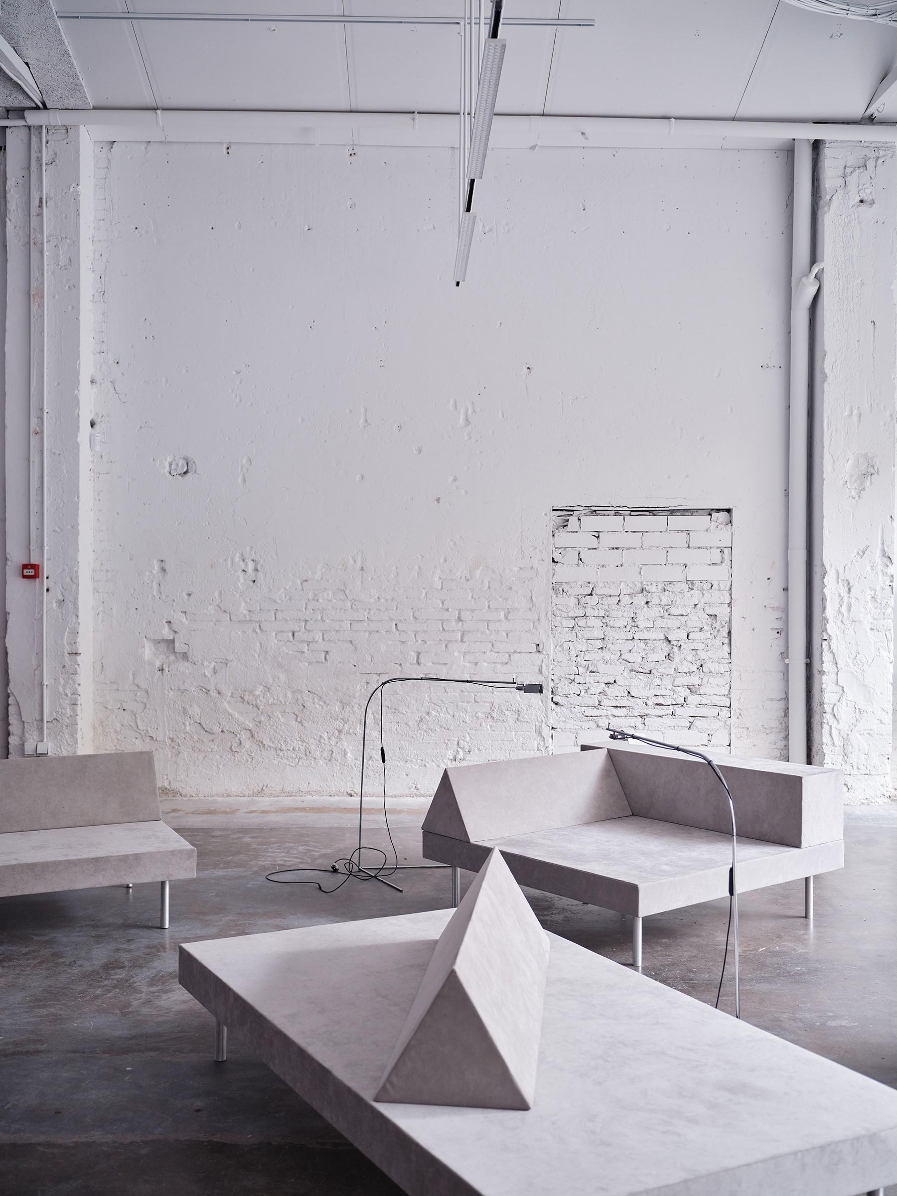 Masheb Sofa, Arquitectura-G, Grau Alcantara, Modular, Anpassbar, Zeitgenössisch im Angebot 2