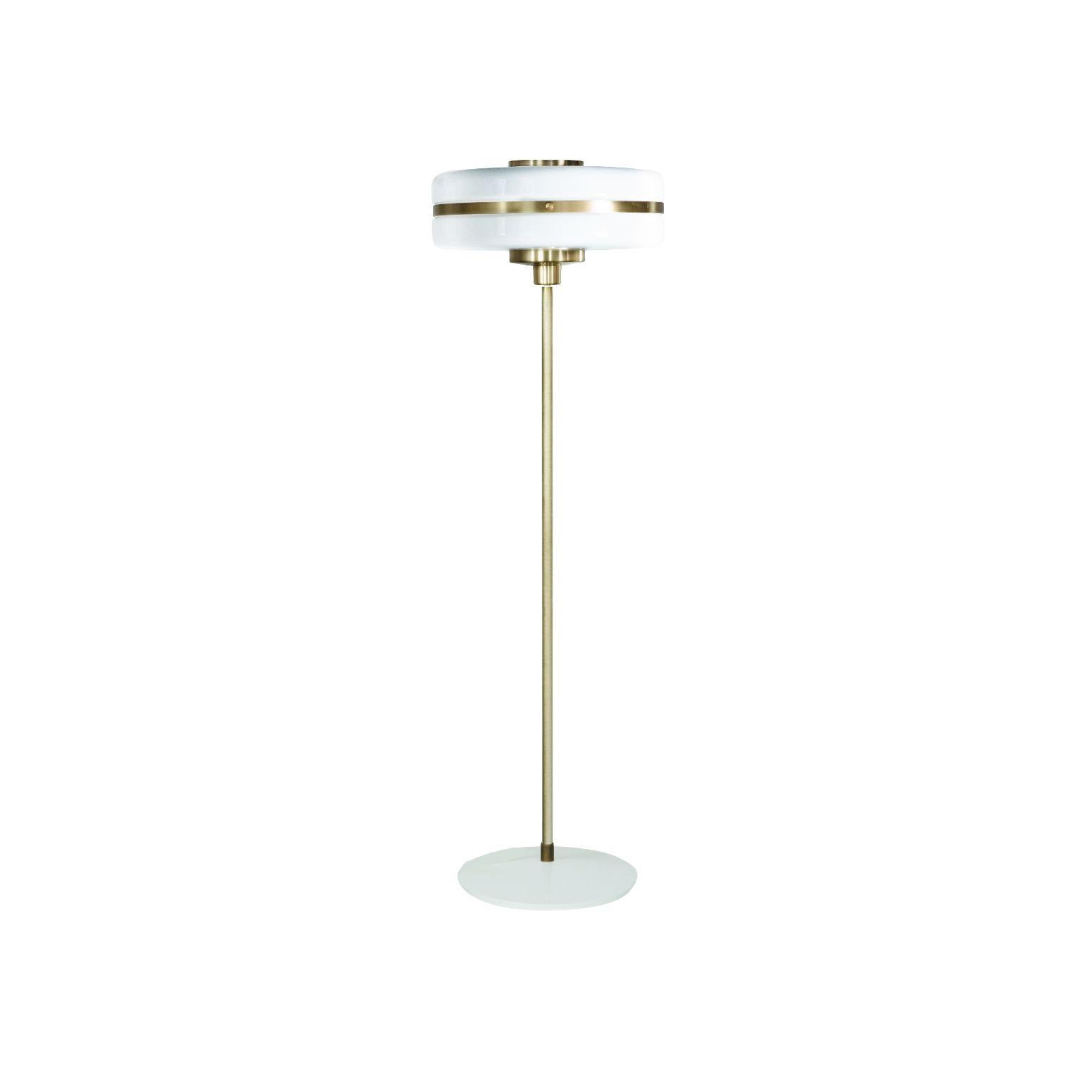 Masina floor lamp by Bert Frank
Dimensions: 135 x 40 x 22 cm
Materials: Brass, glass

When Adam Yeats and Robbie Llewellyn founded Bert Frank in 2013 it was a meeting of minds and the start of a collaborative creative partnership with engineering at
