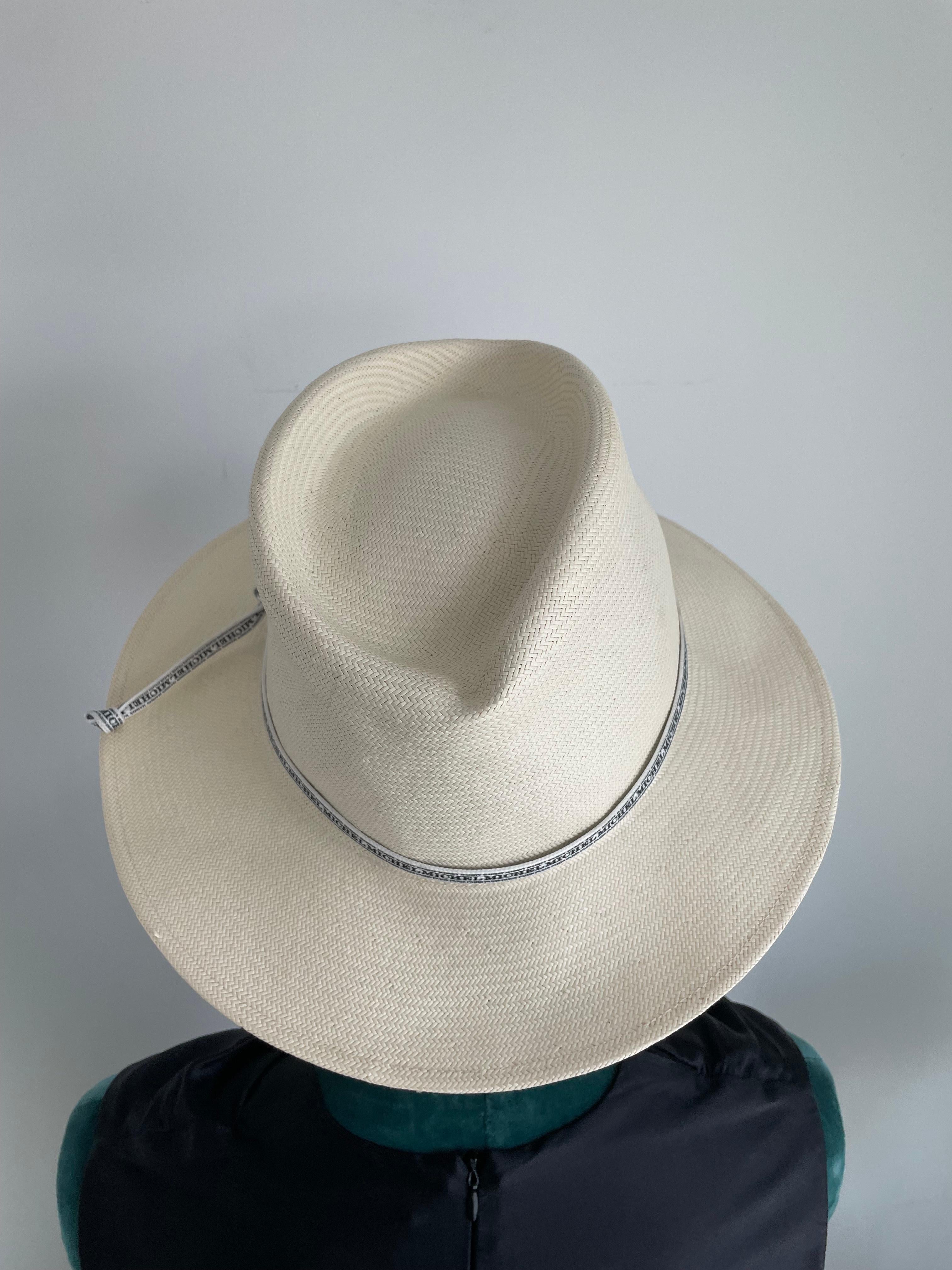 Black Masion Michel André Hat size M  For Sale