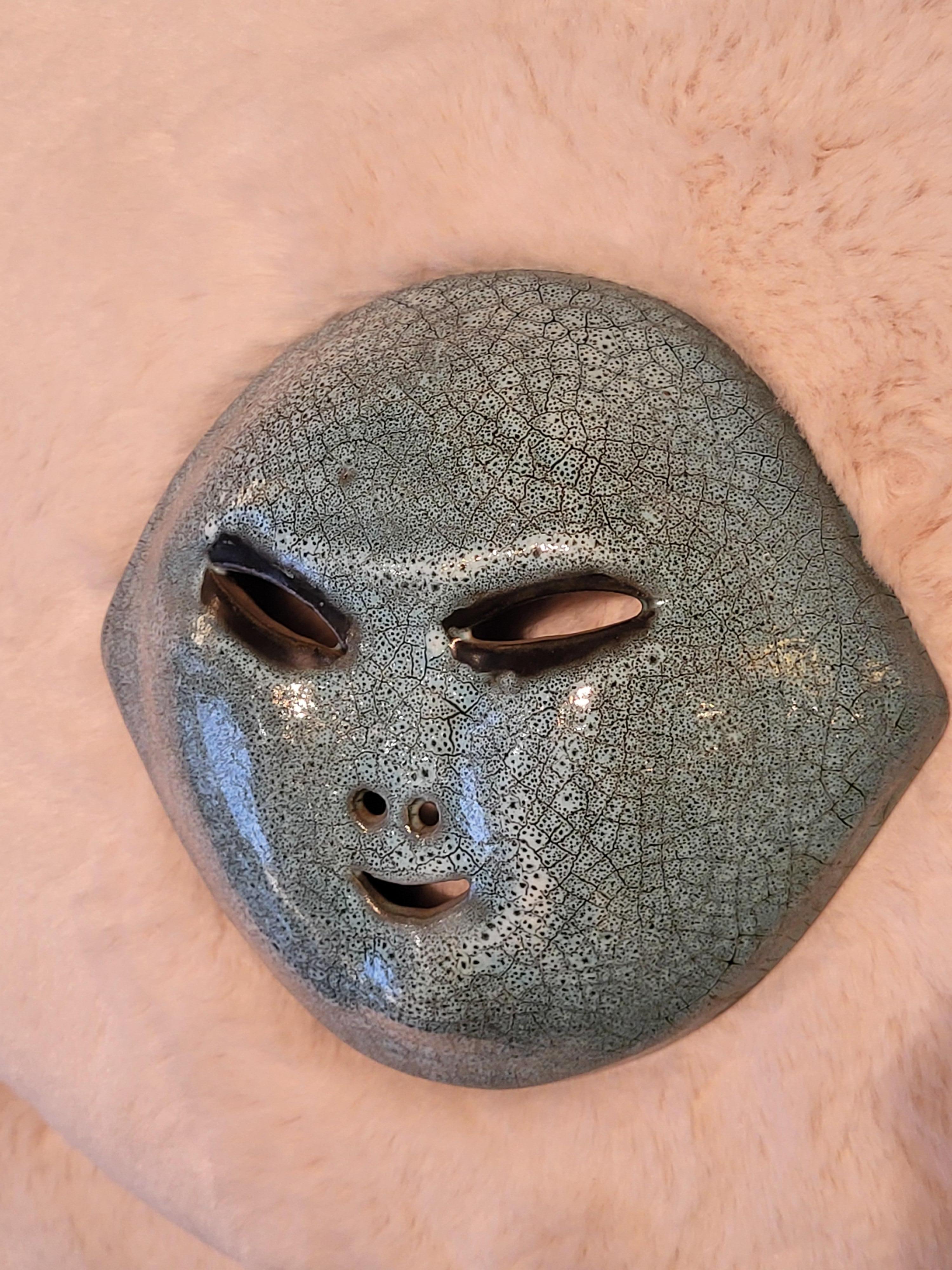 Modern Mask by Accolay pottery, France, between 1947 and 1983 For Sale