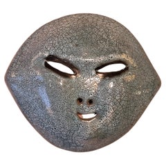 Maske von Accolay-Keramik, Frankreich, zwischen 1947 und 1983