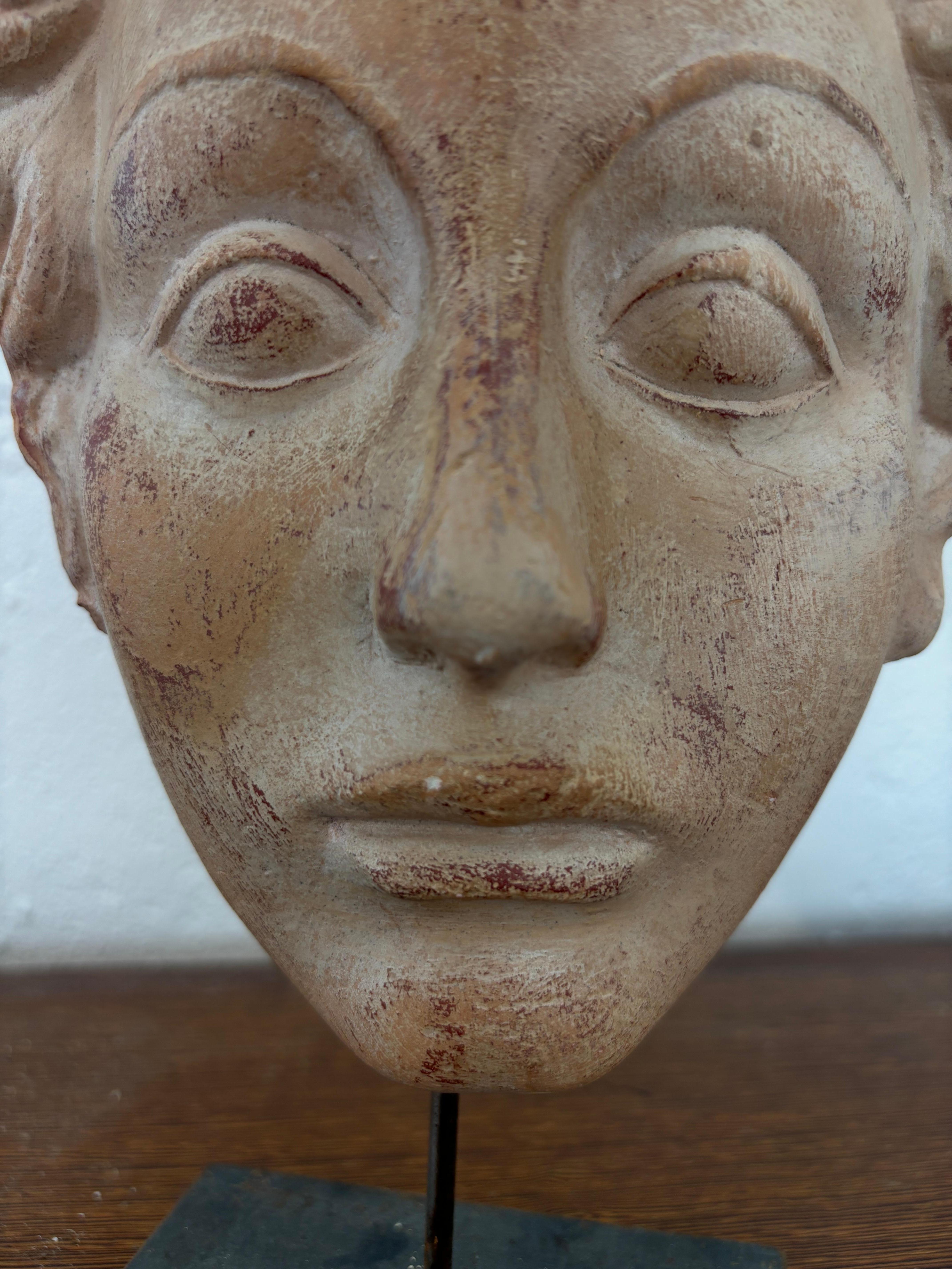 Mask face attributed to Vadim Androusov en vente 5