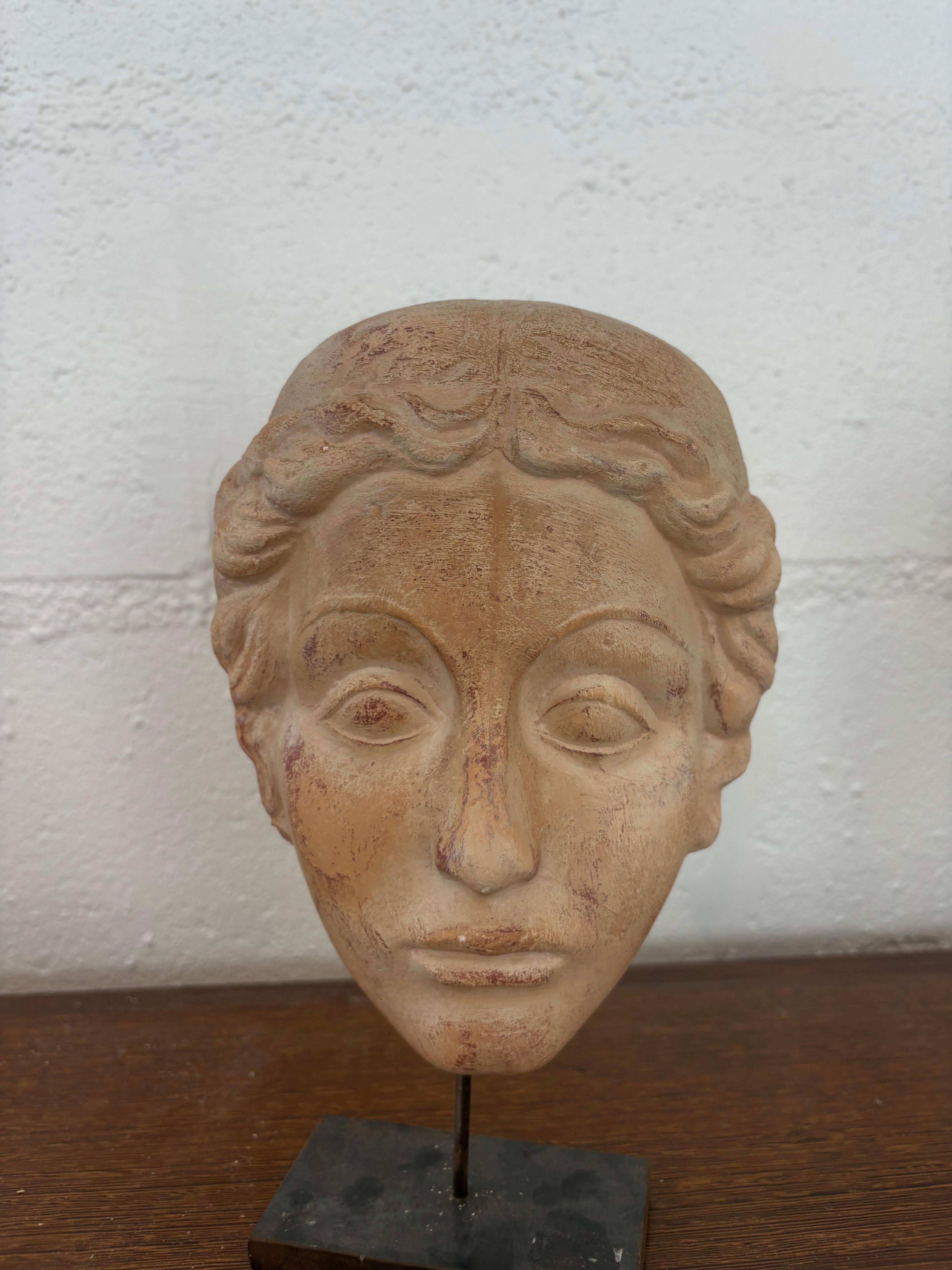 Mask face attributed to Vadim Androusov en vente 7