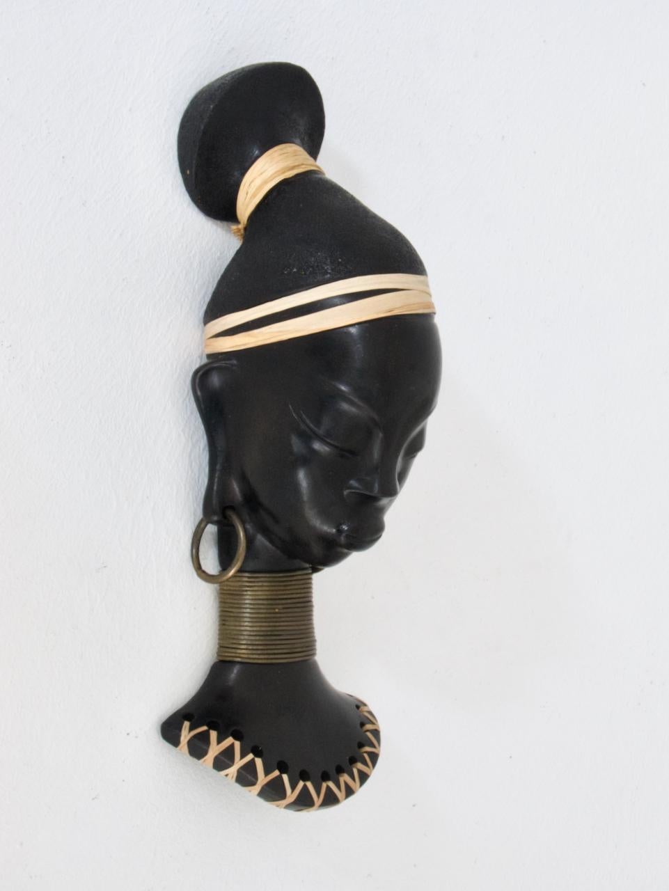 Mask of an African Prinzess by Leopold Anzengruber In Good Condition For Sale In Vienna, AT