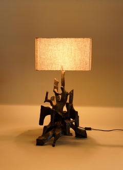 Lampe à poser Maski en laiton, Viya by Vikram Goyal