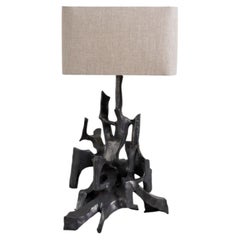 Lampe à poser Maski en laiton, Viya by Vikram Goyal